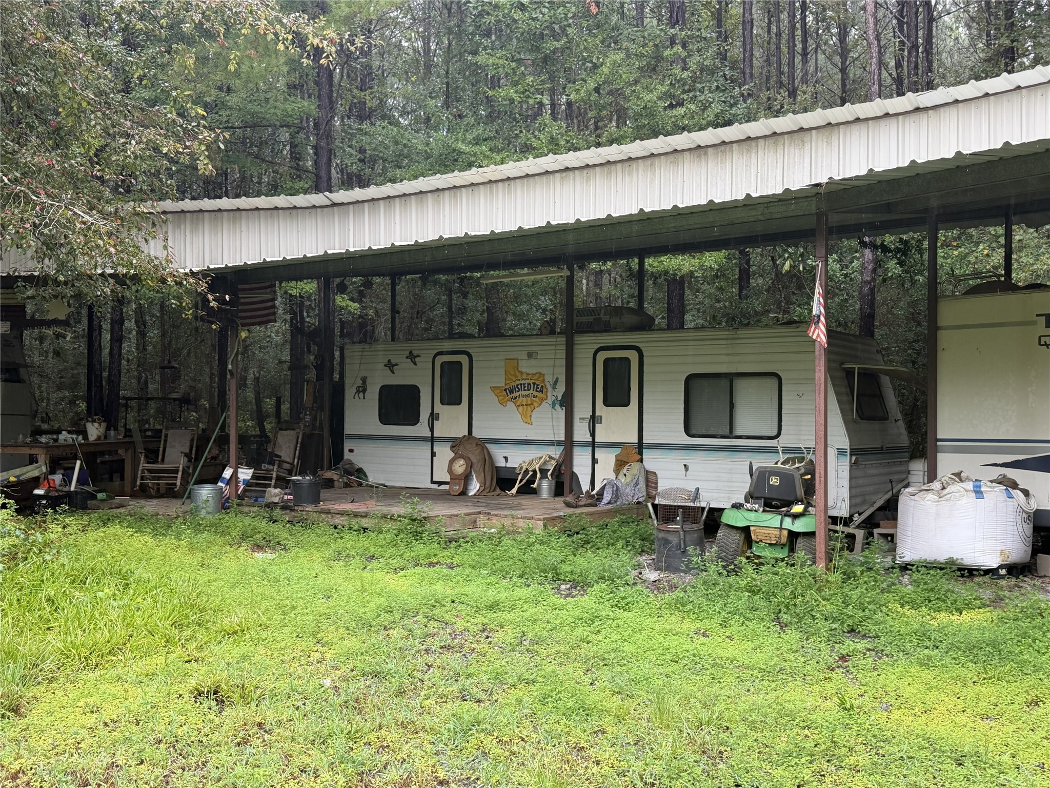 1810 County Road 4375 Property Photo 12