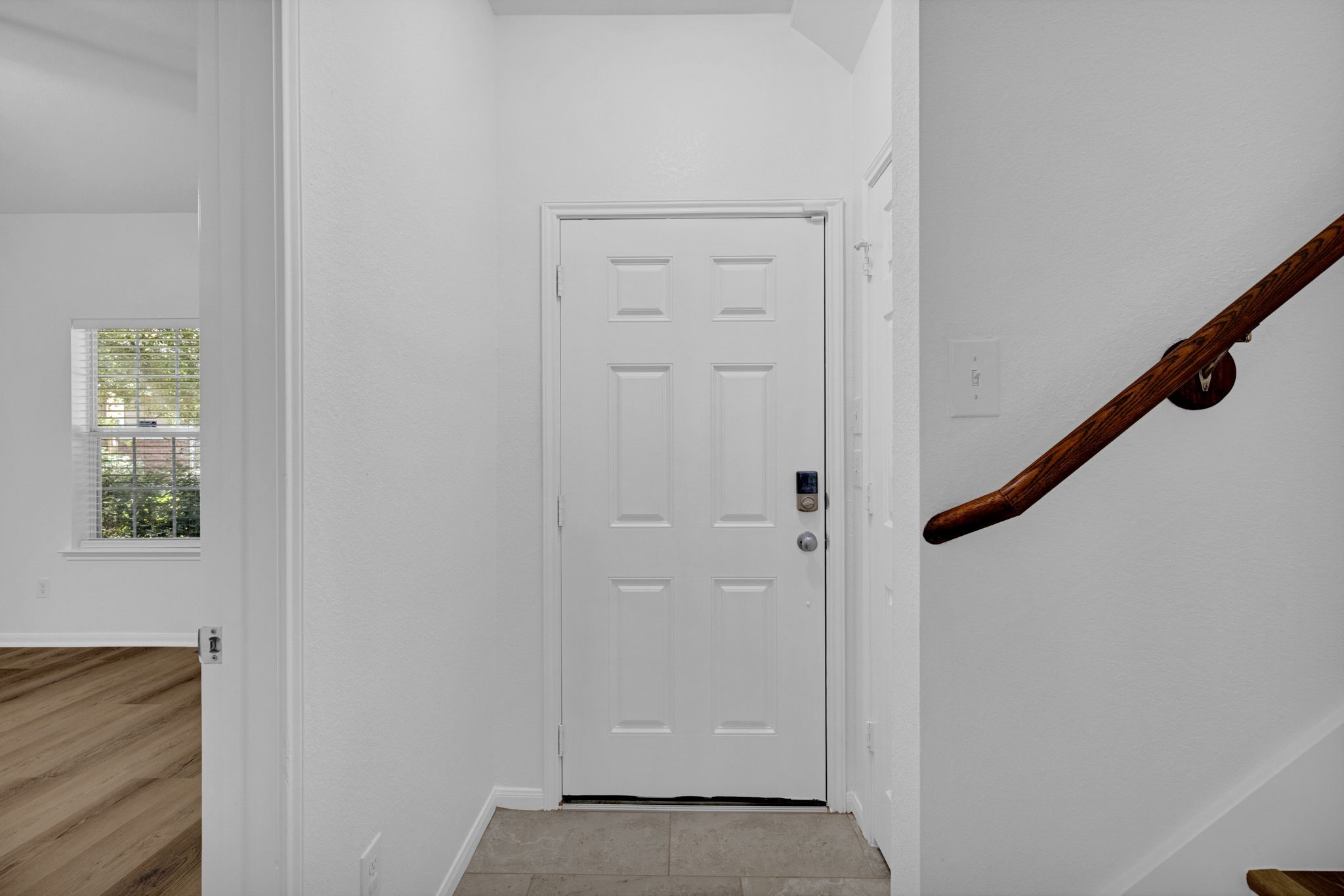 11926 Jelicoe Drive Property Photo 2