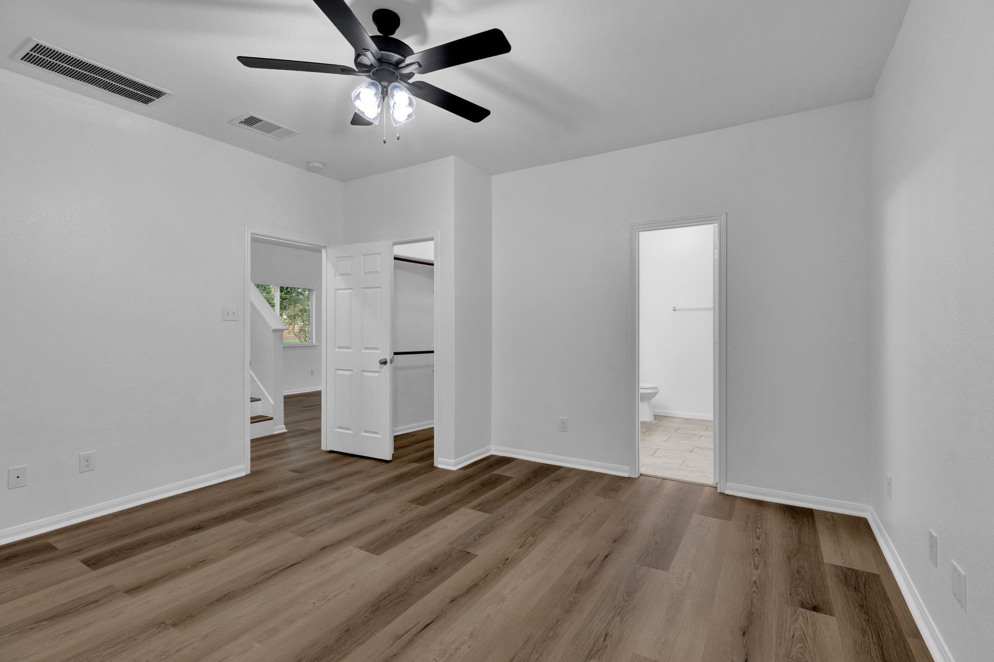 11926 Jelicoe Drive Property Photo 8