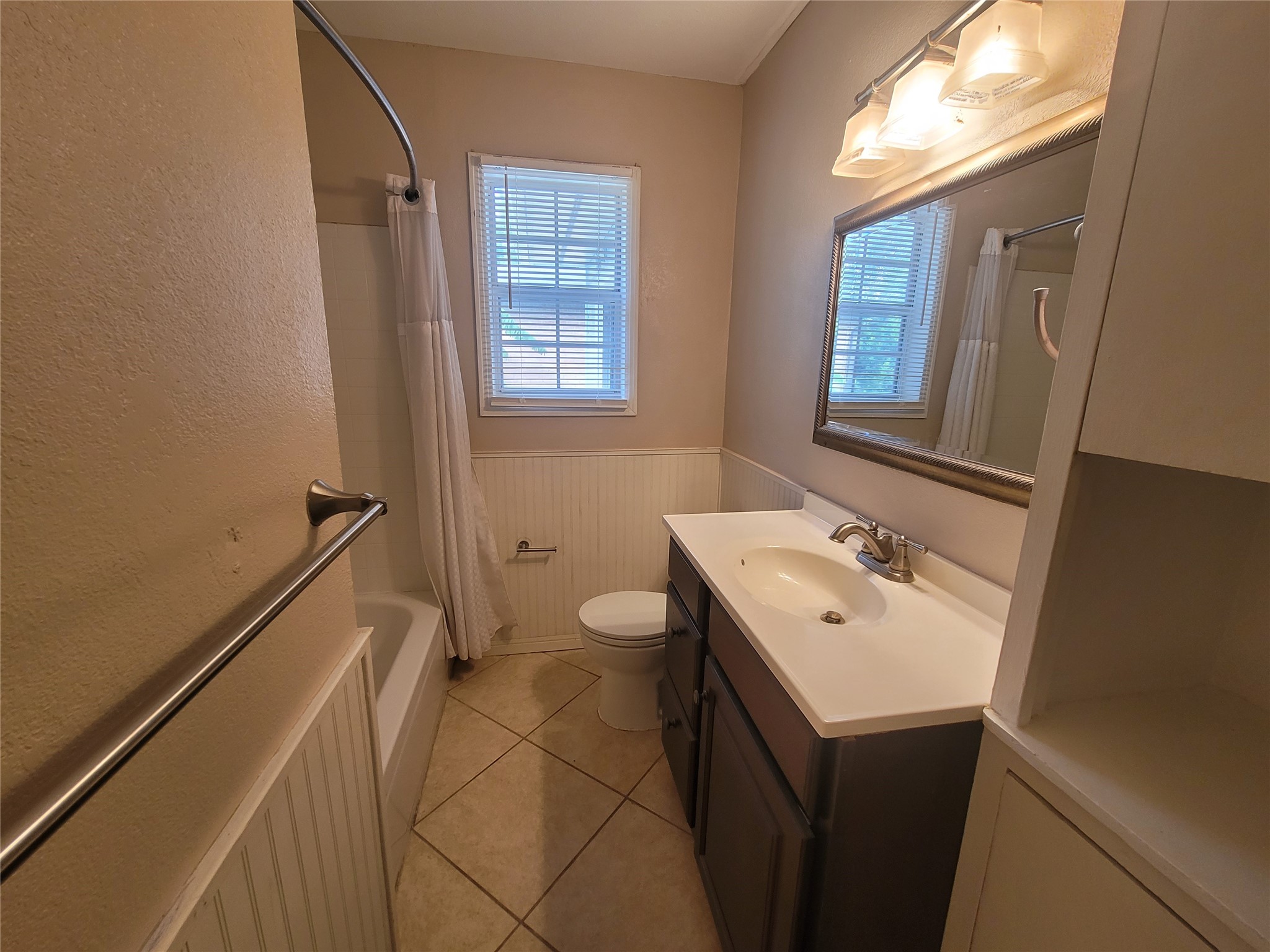 114 Dolphin Avenue Property Photo 8