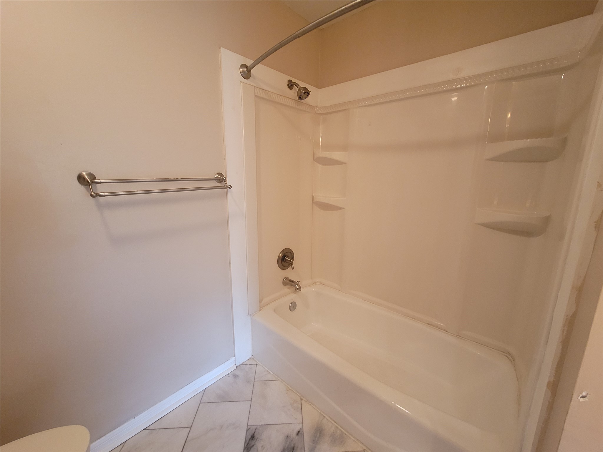 114 Dolphin Avenue Property Photo 11
