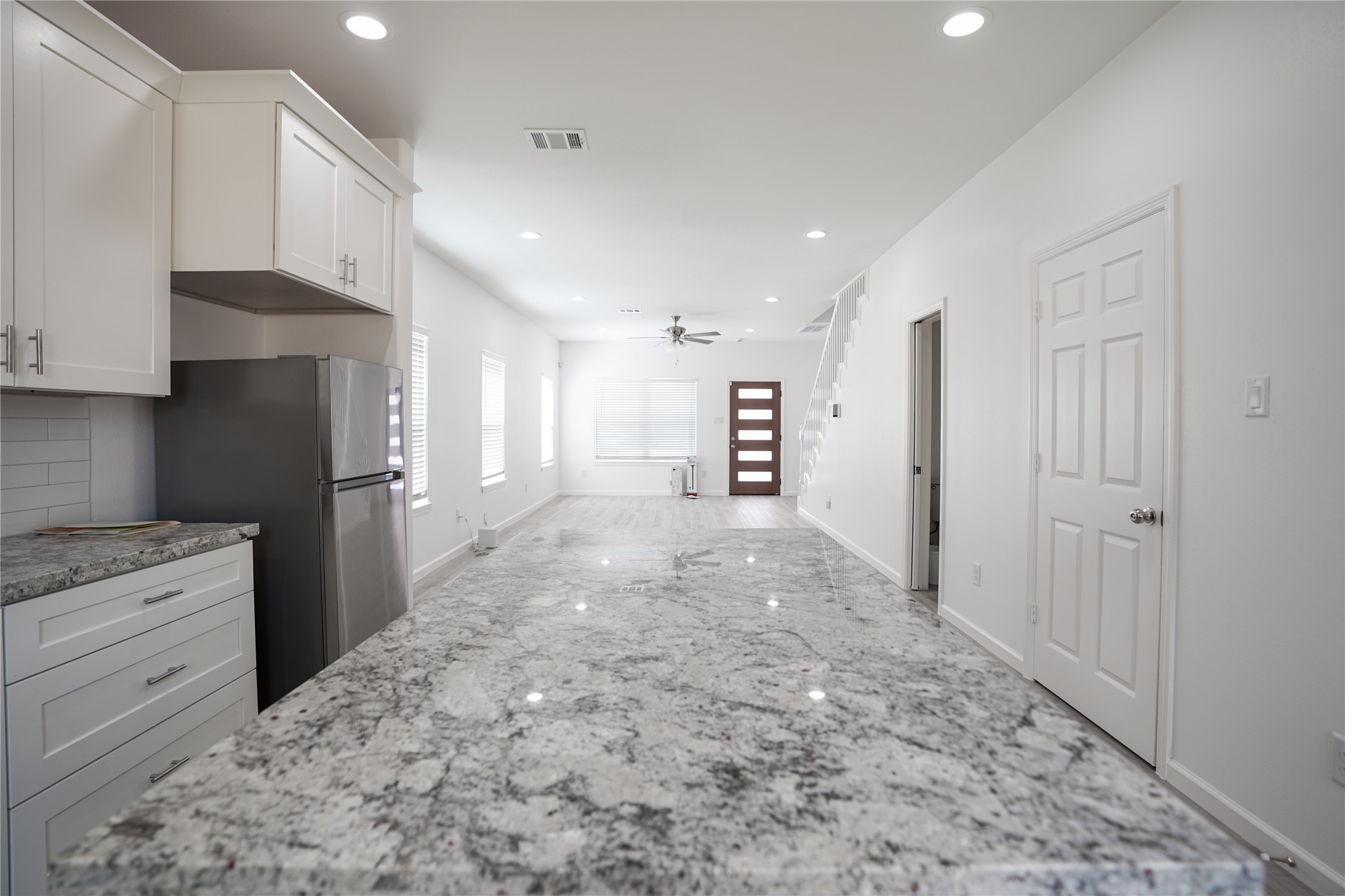 7914 Laura Koppe Road B Property Photo 6