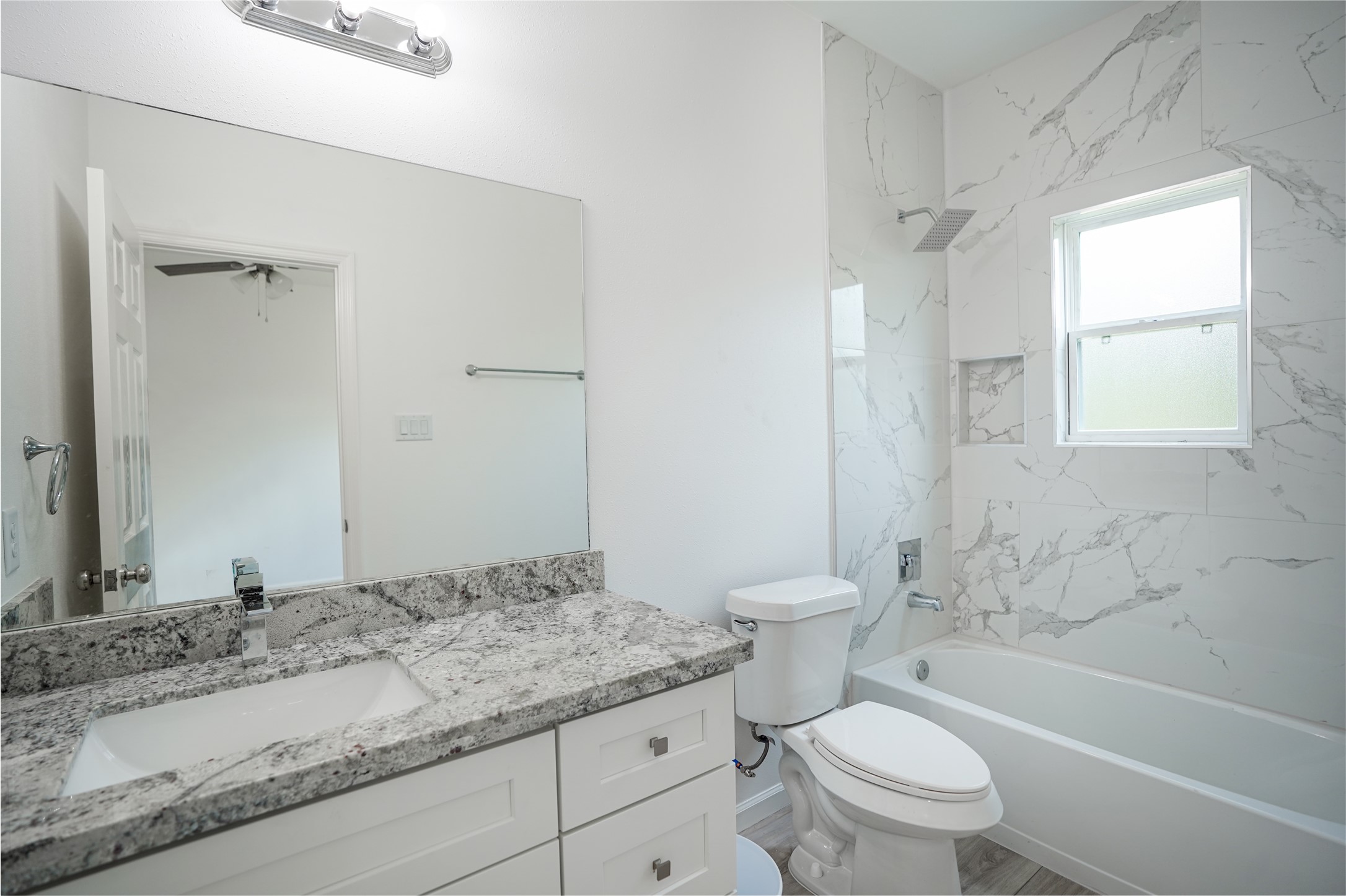 7914 Laura Koppe Road B Property Photo 13