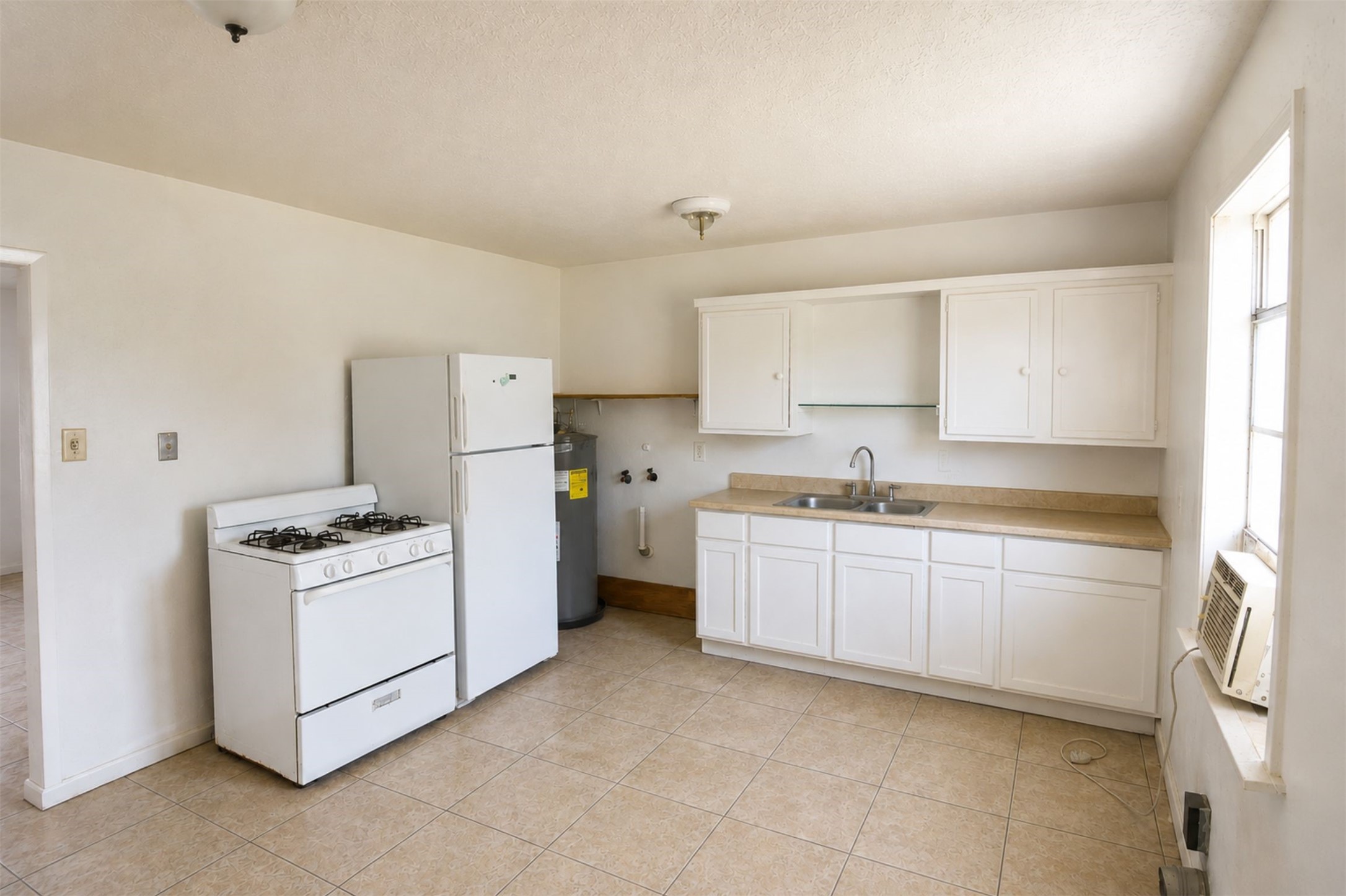1206 30th Street 4 Property Photo 3