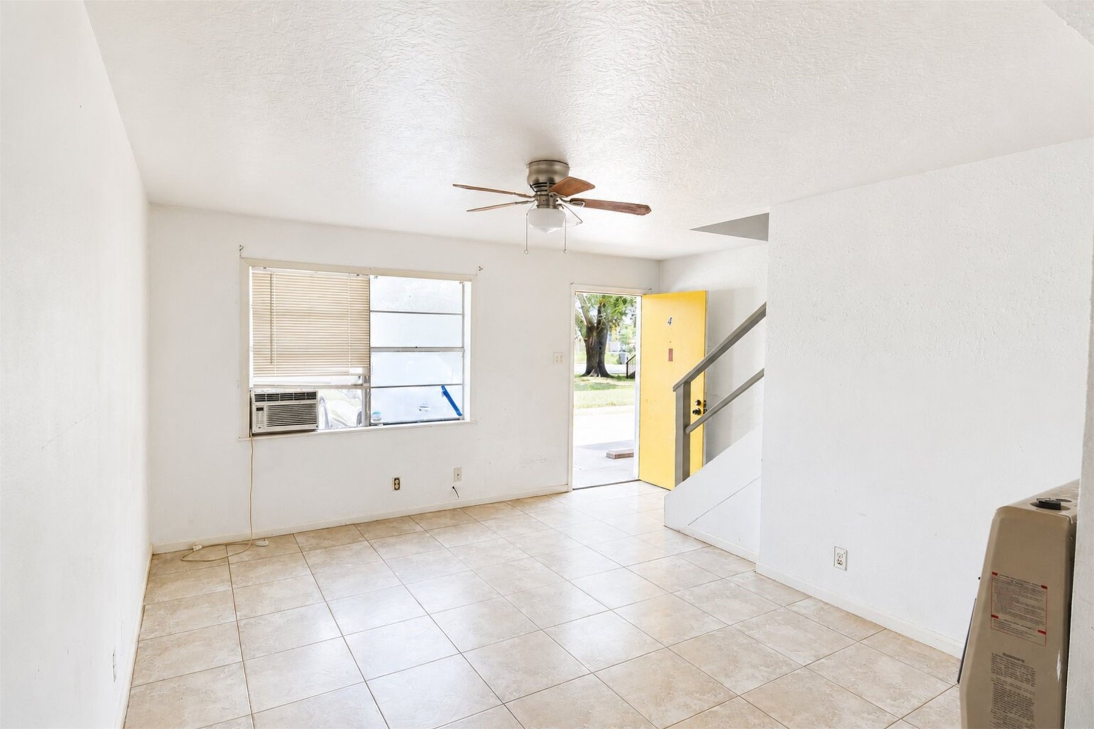 1206 30th Street 4 Property Photo 6
