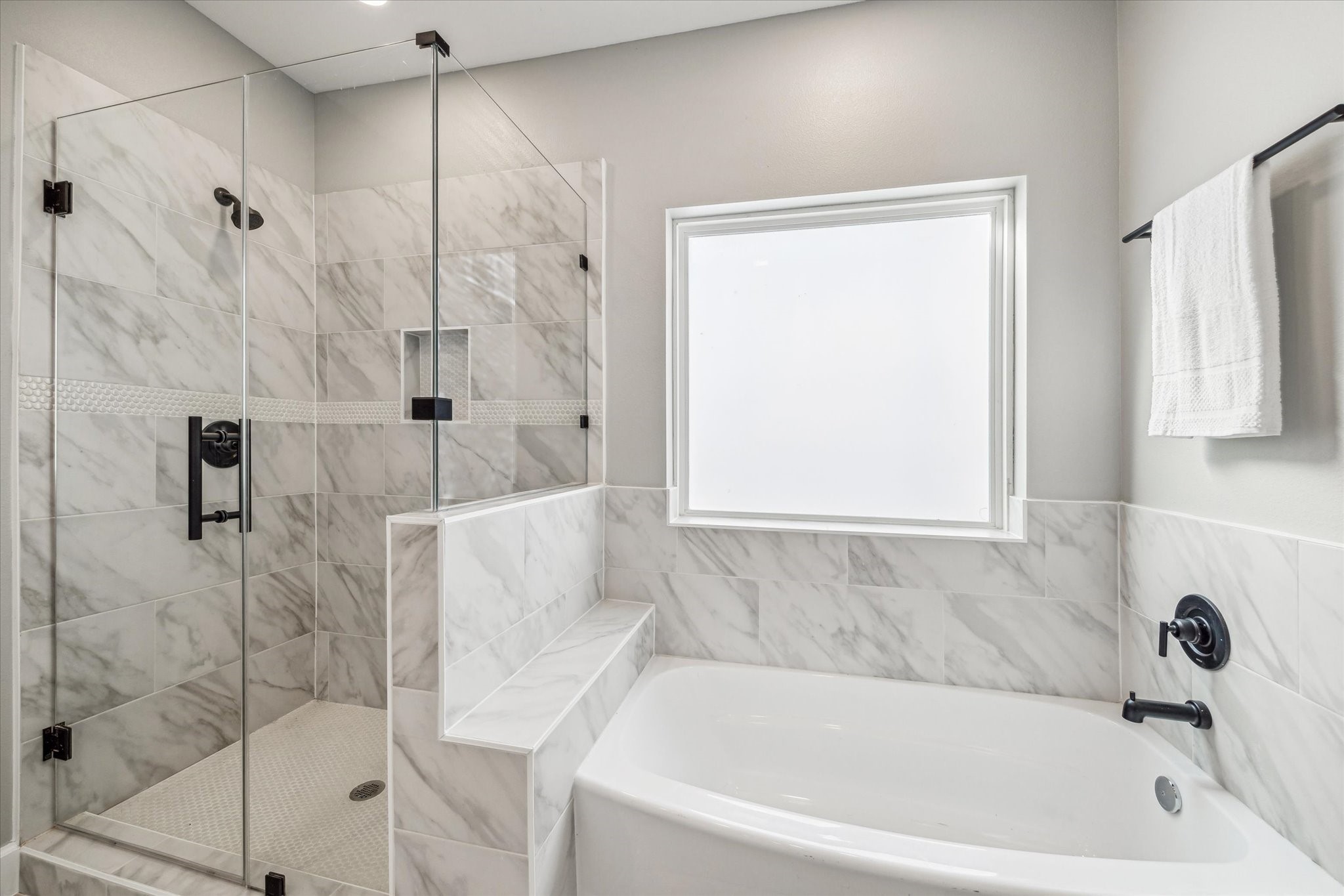 982 Randolph Street A Property Photo 12