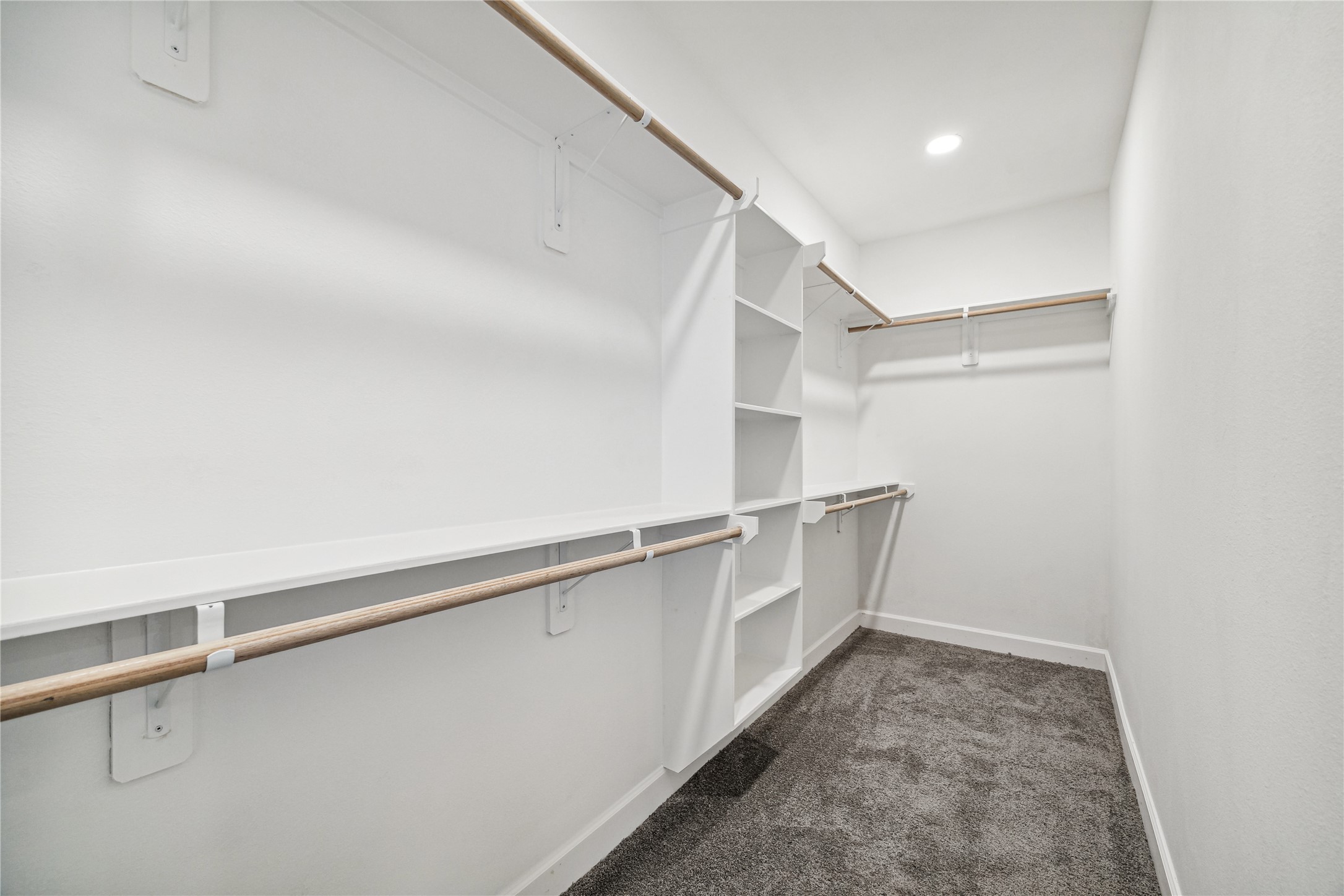 982 Randolph Street A Property Photo 16