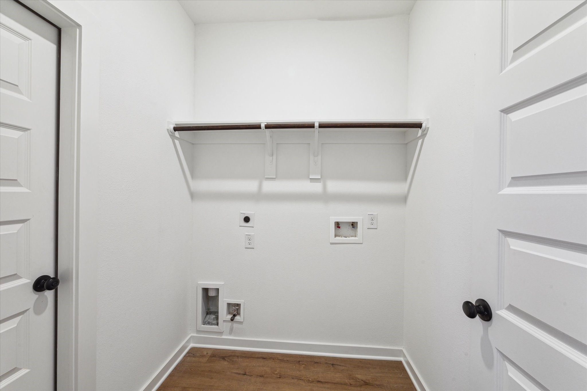 390 Kendall Crest Drive Property Photo 29