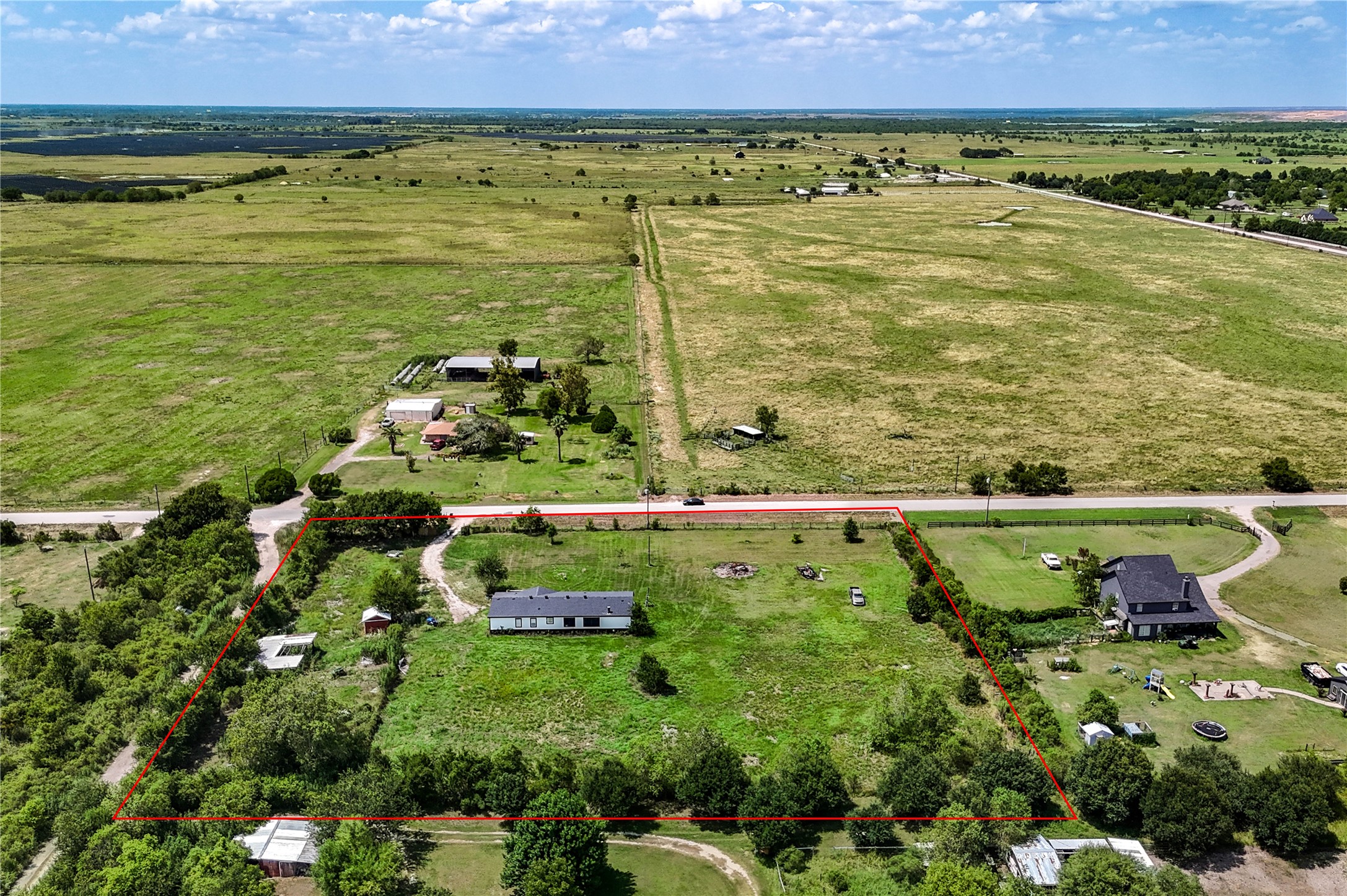 10225 Beard Road Property Photo 15