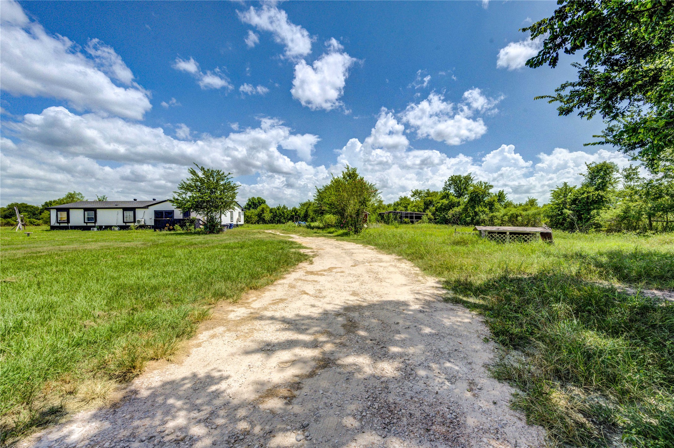 10225 Beard Road Property Photo 32
