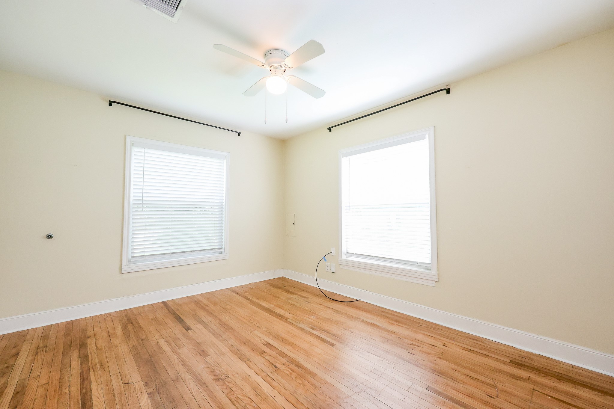 932 Walling St Street Property Photo 15
