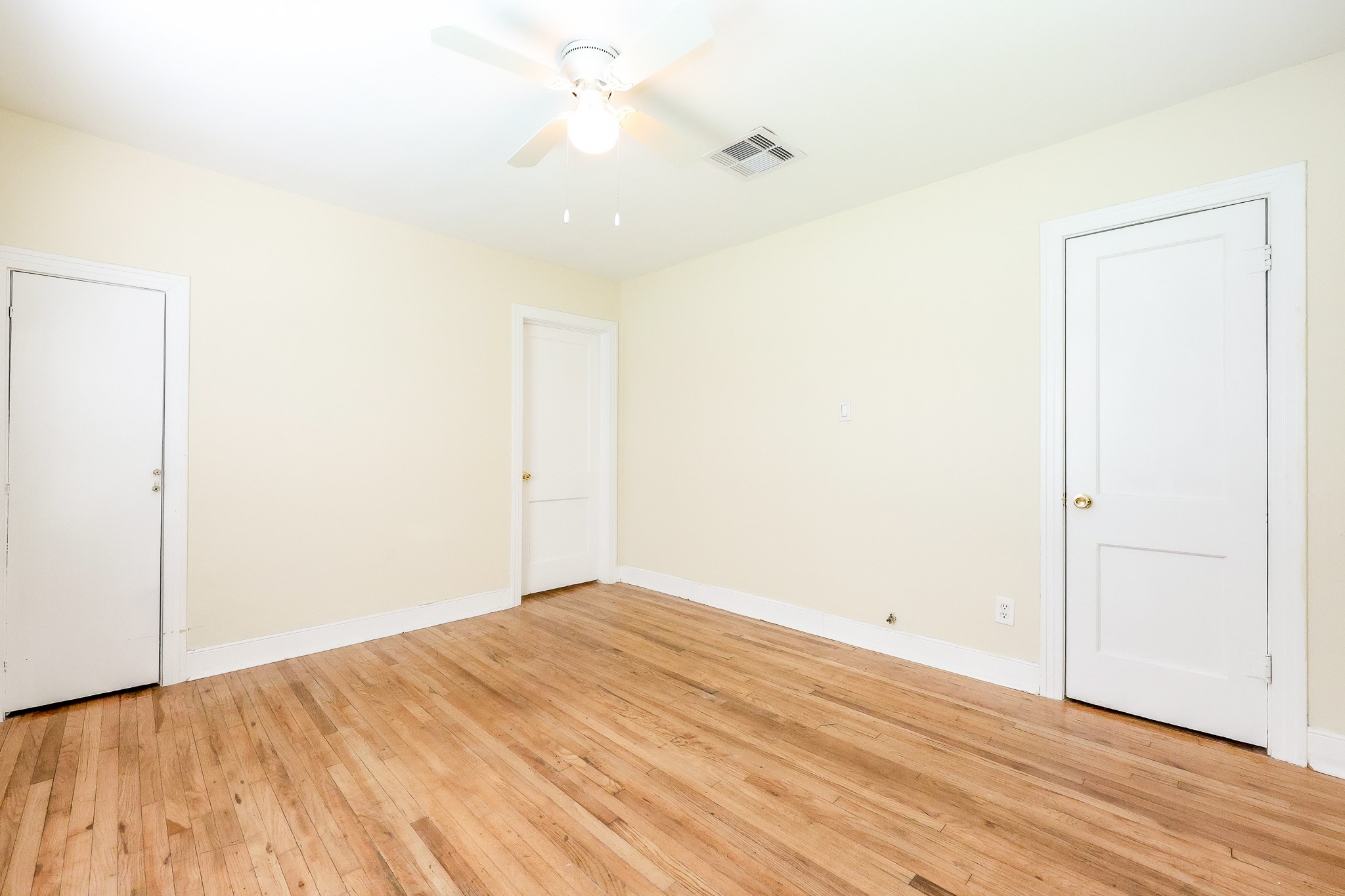 932 Walling St Street Property Photo 16