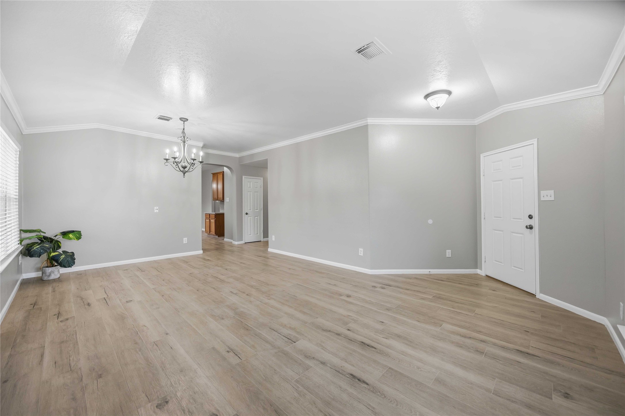 11609 Spill Creek Drive Property Photo 3