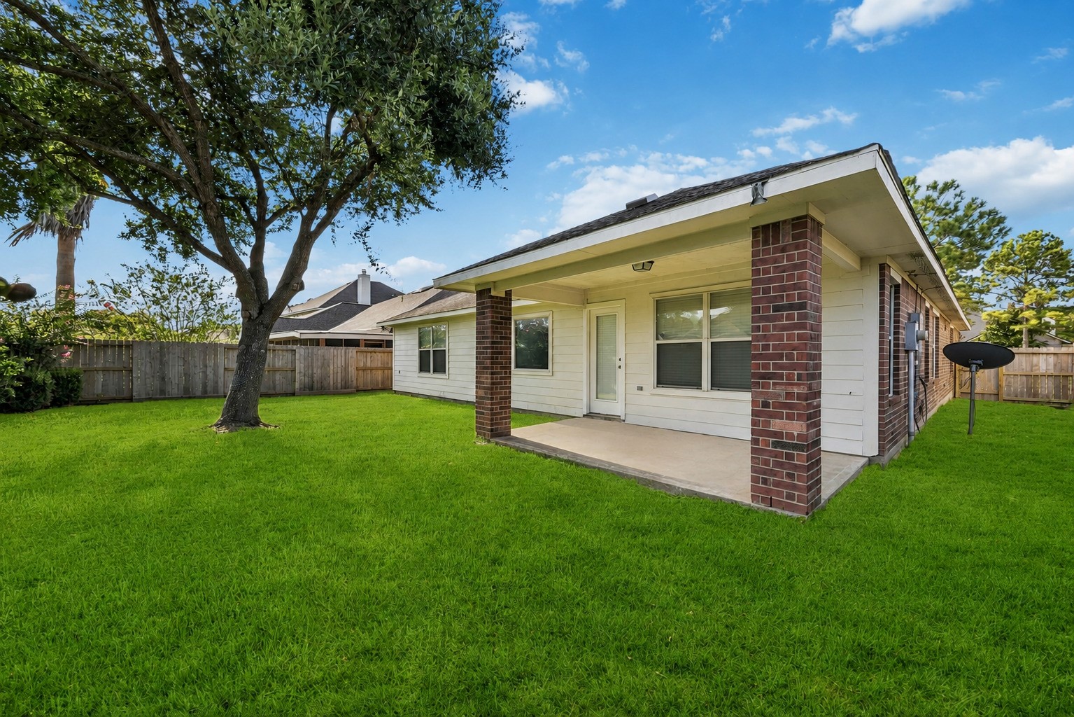 11609 Spill Creek Drive Property Photo 15