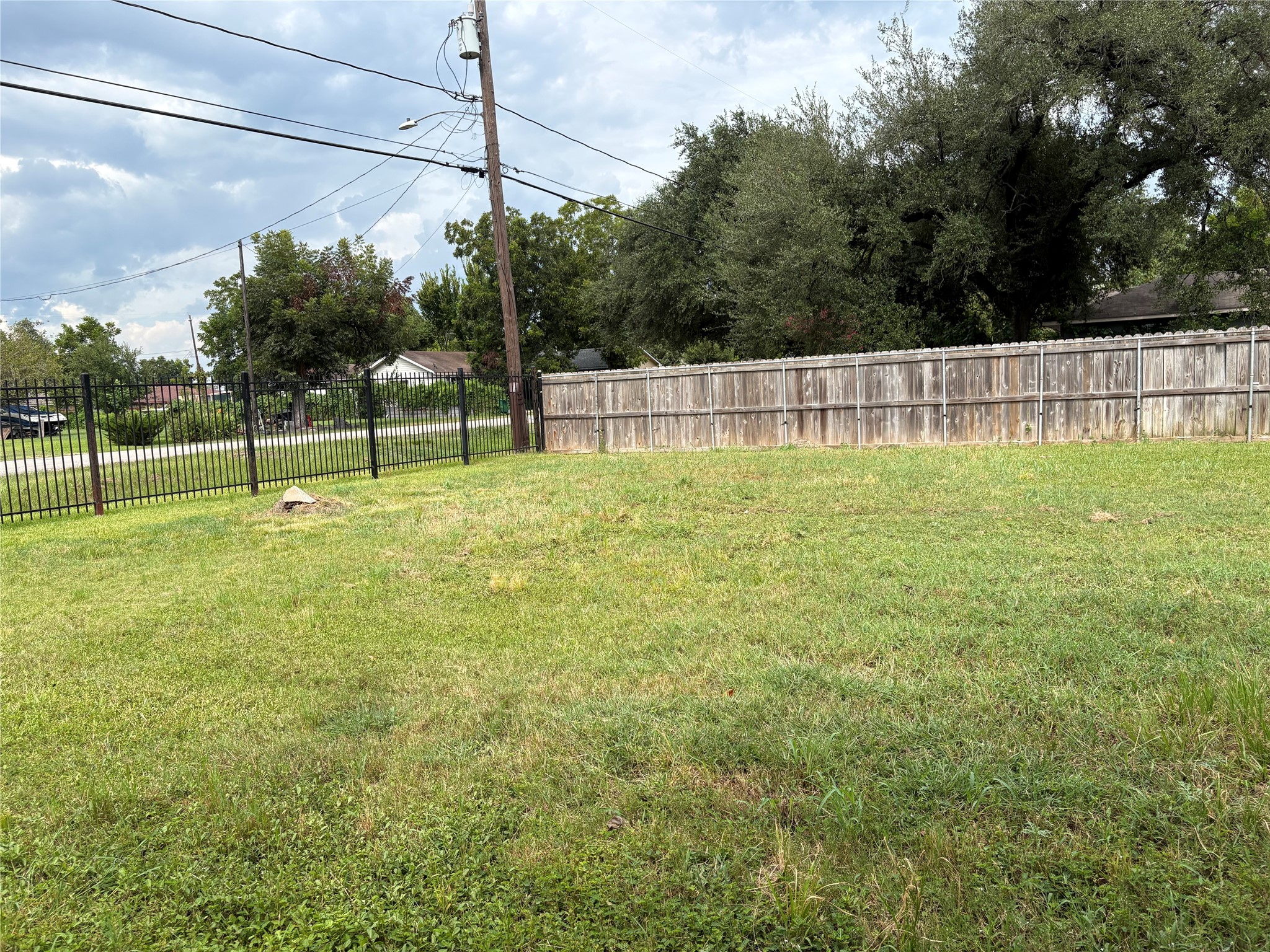 3218 Langley Road Property Photo 7