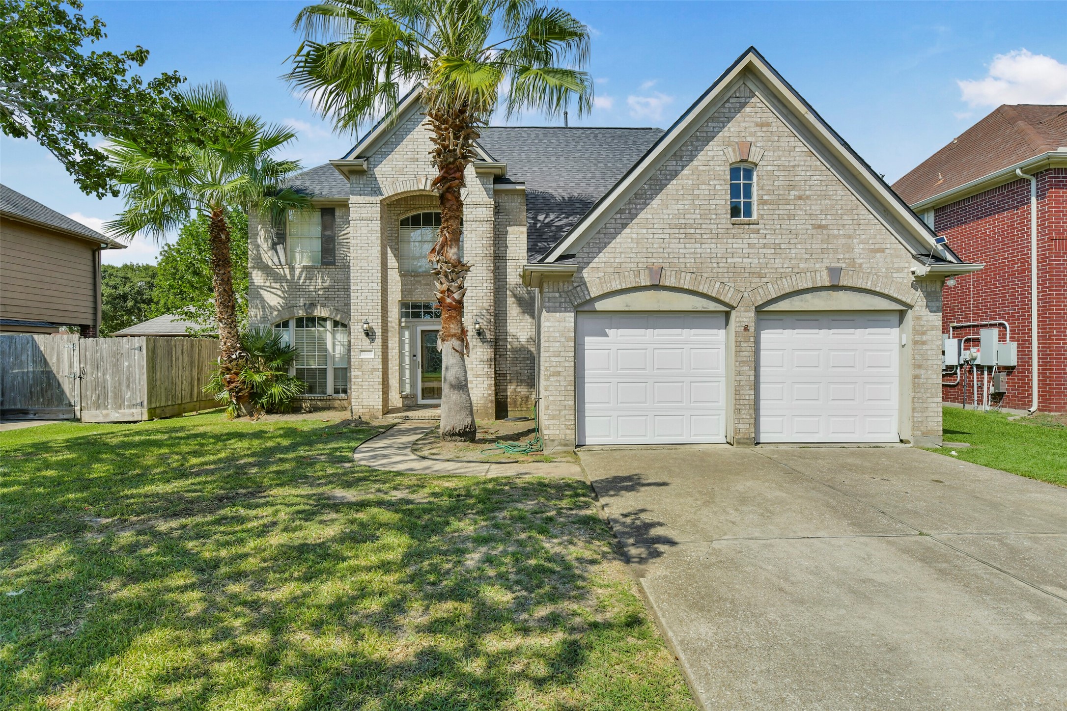11003 Pinewood Court Property Photo 1