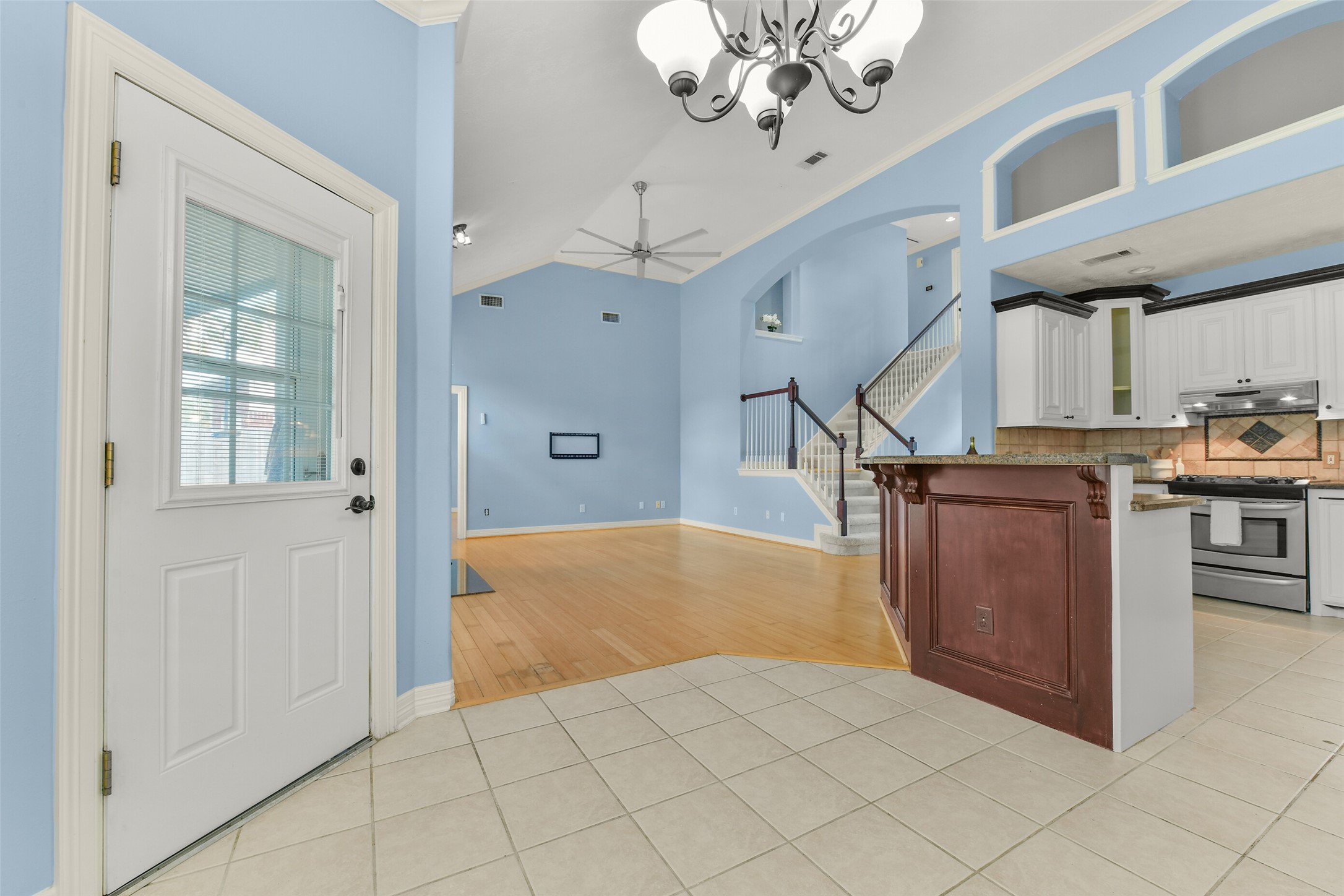 11003 Pinewood Court Property Photo 10