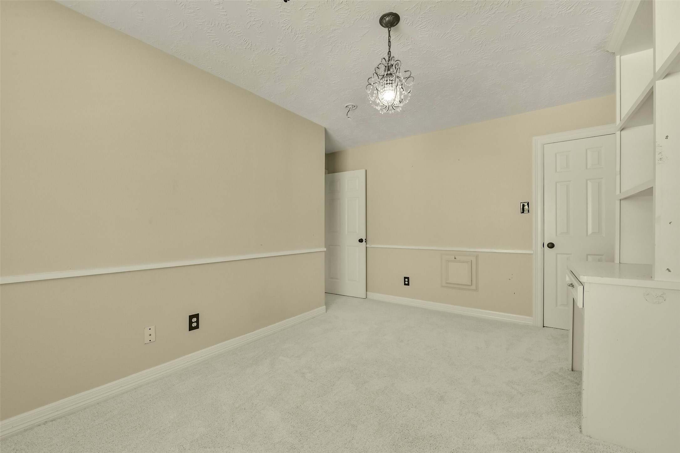 11003 Pinewood Court Property Photo 25