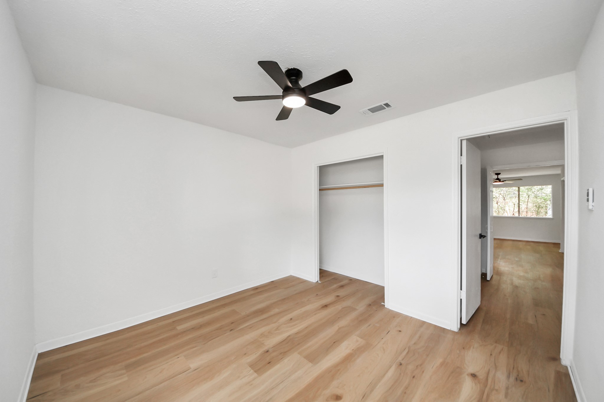 16427 Hickory Knoll Drive Property Photo 31