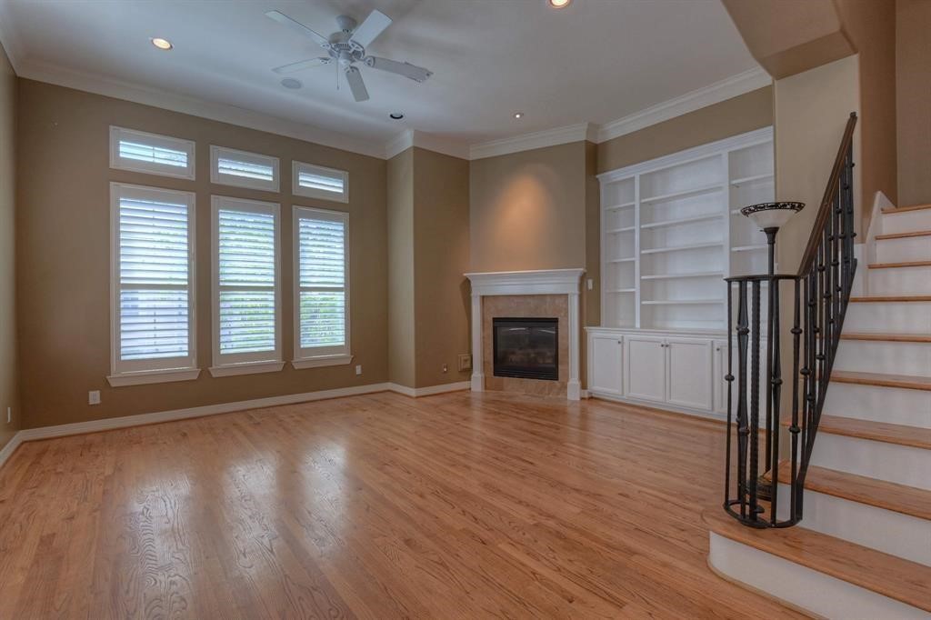2406 Wroxton Road Property Photo 14