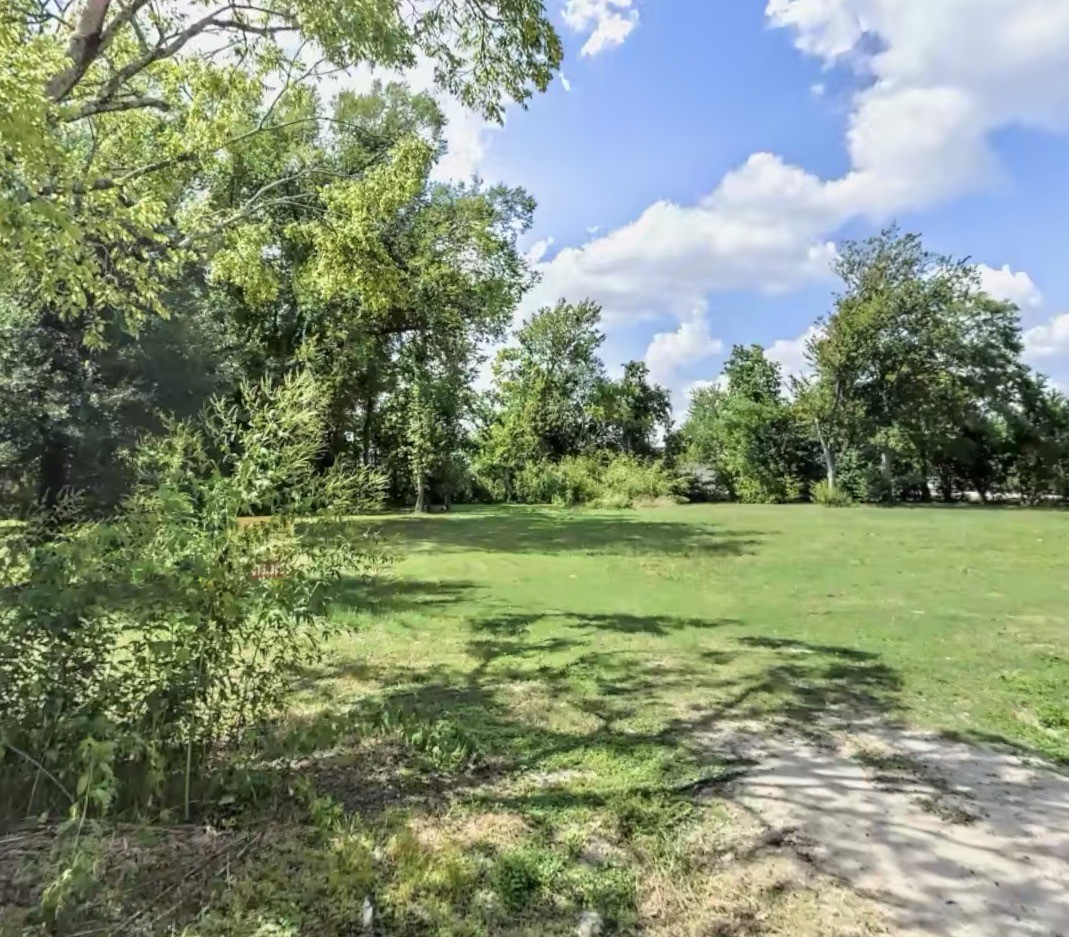 803 W Archer Road Property Photo 1