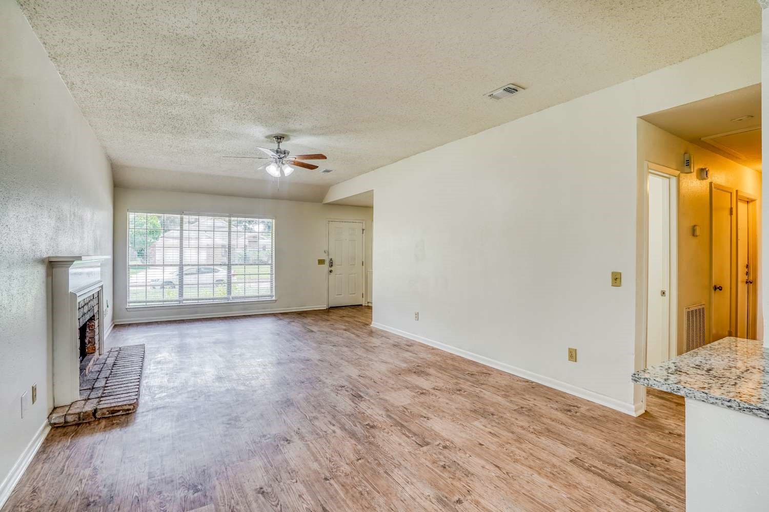22614 Powell House Lane Property Photo 4