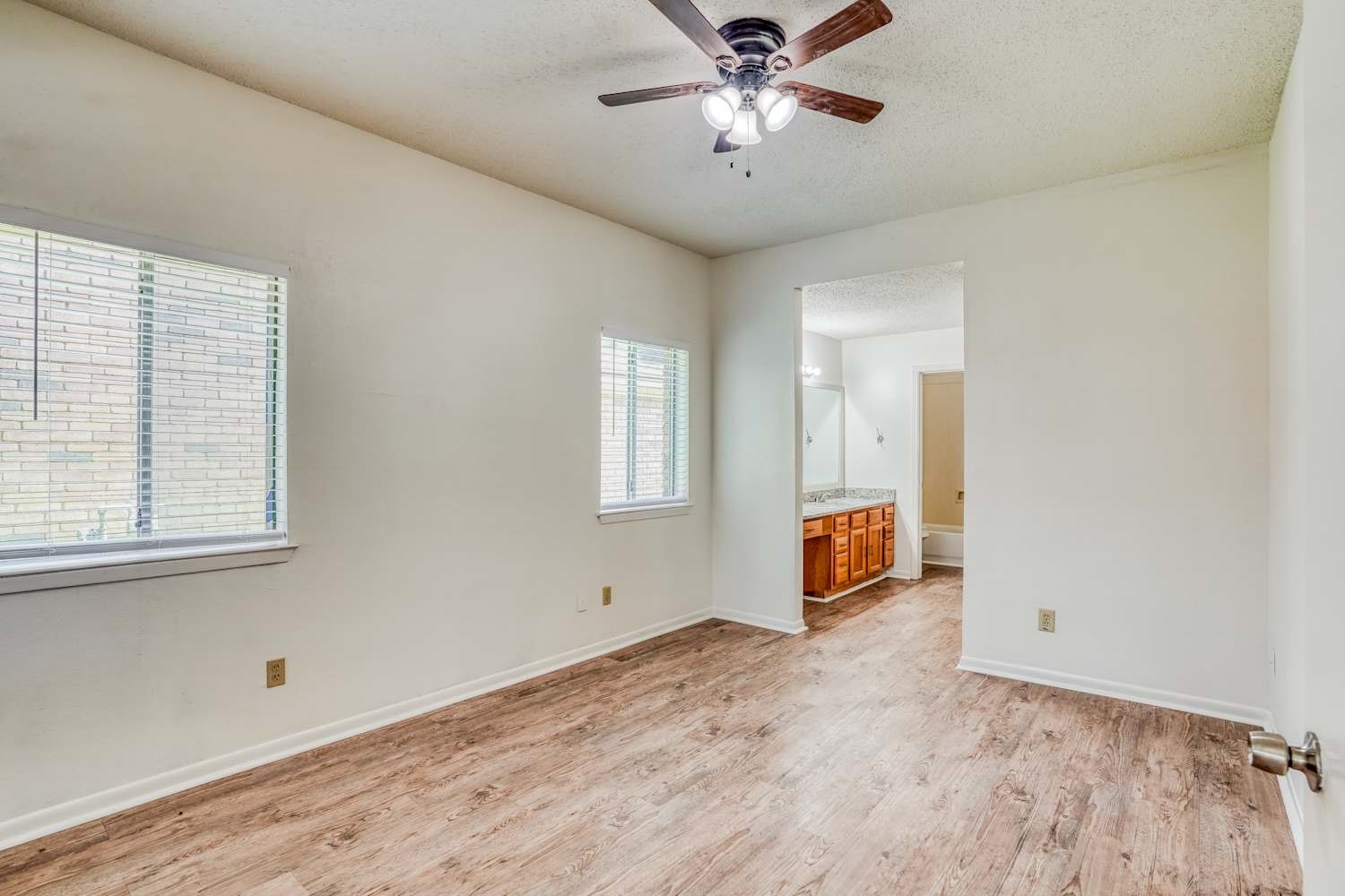 22614 Powell House Lane Property Photo 8
