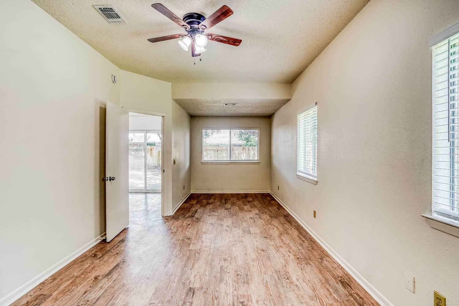 22614 Powell House Lane Property Photo 9