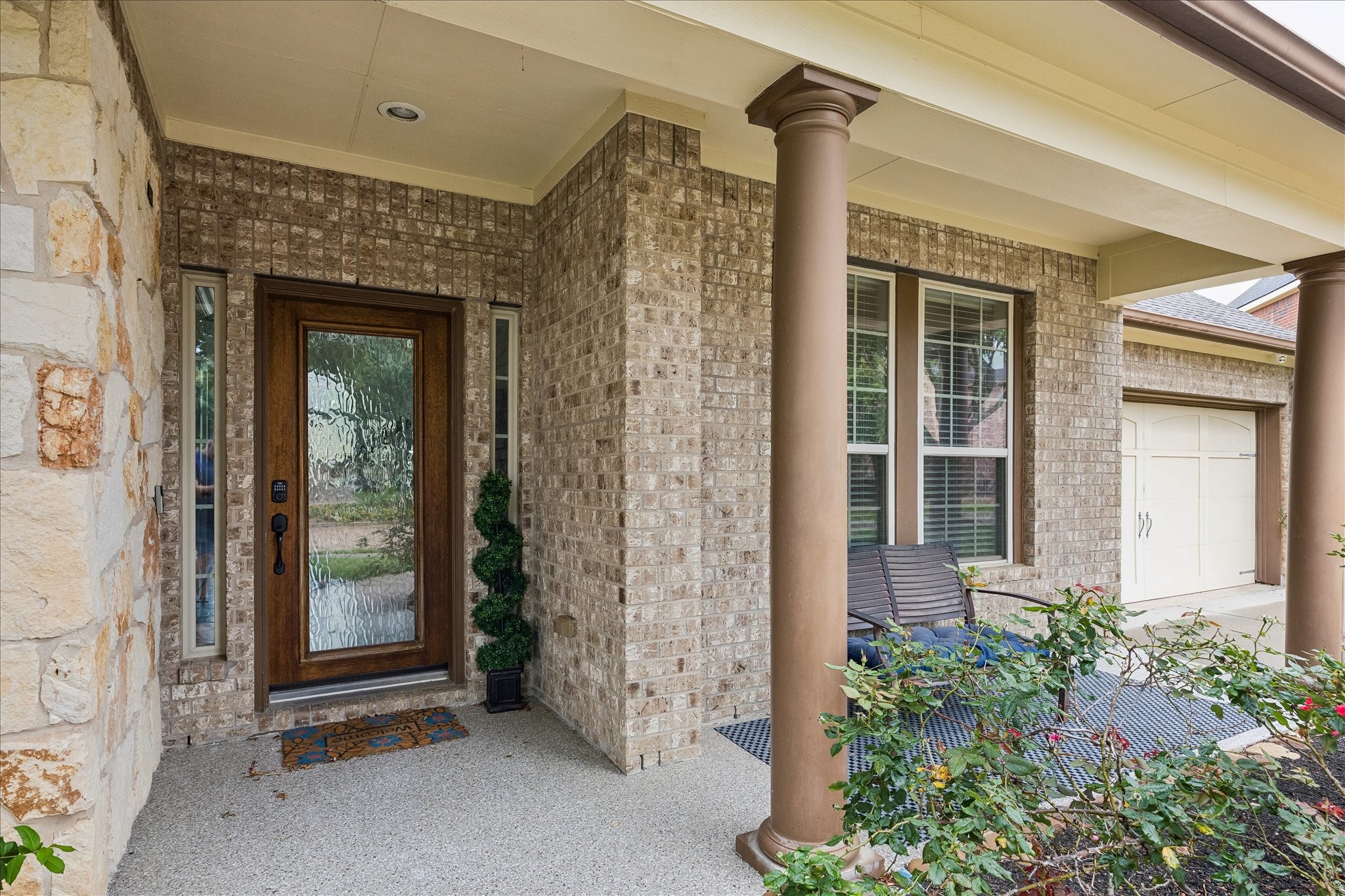 28010 Fulshear Plantation Court Property Photo 7