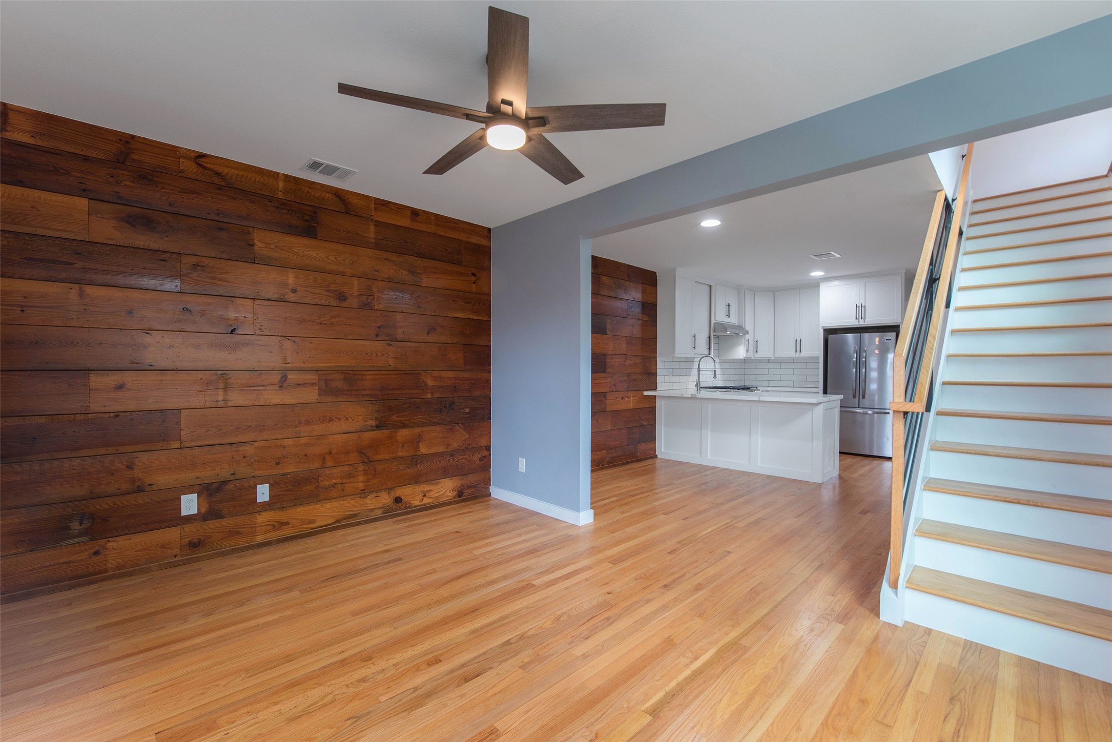 1459 Munger Street Property Photo 5
