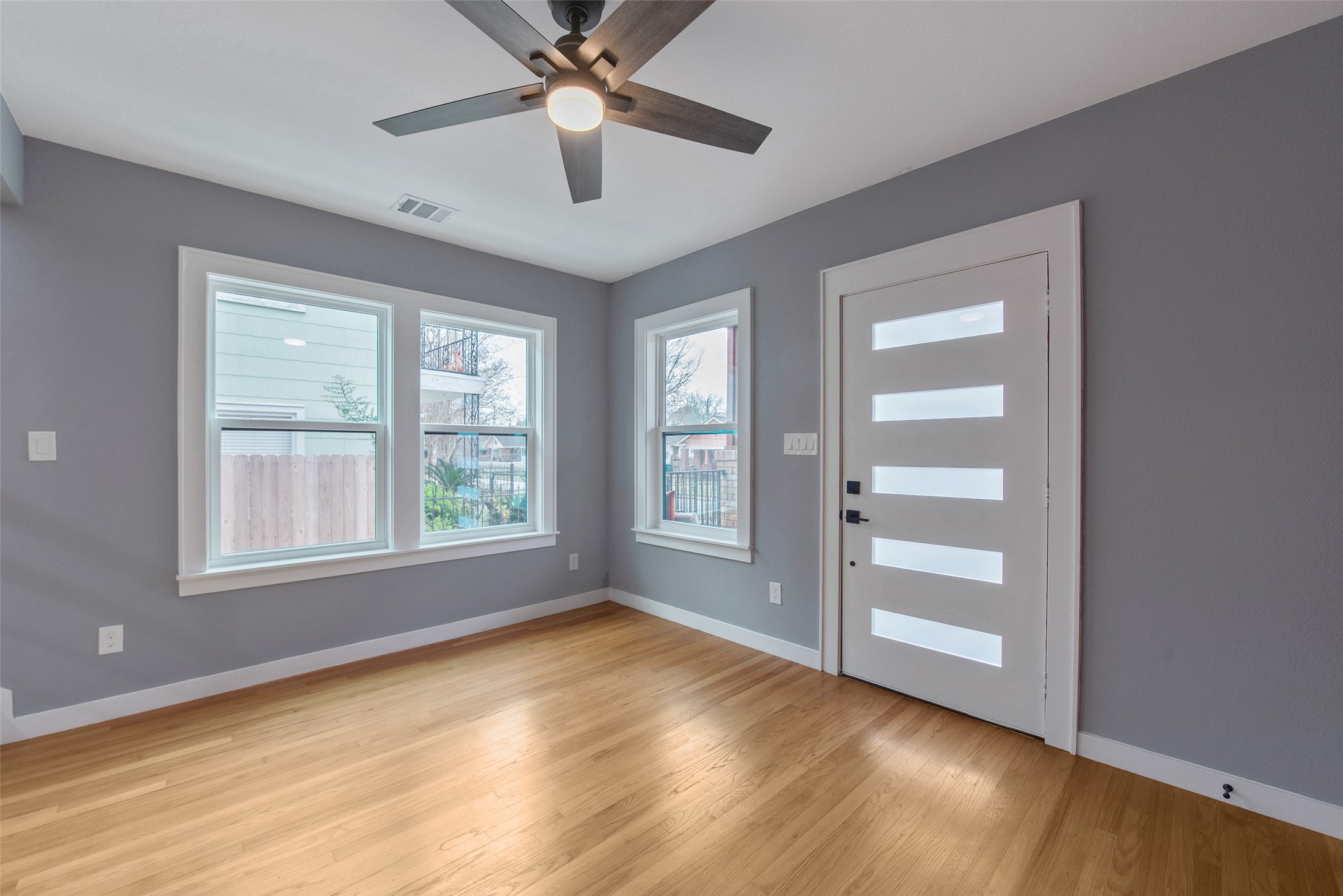 1459 Munger Street Property Photo 6