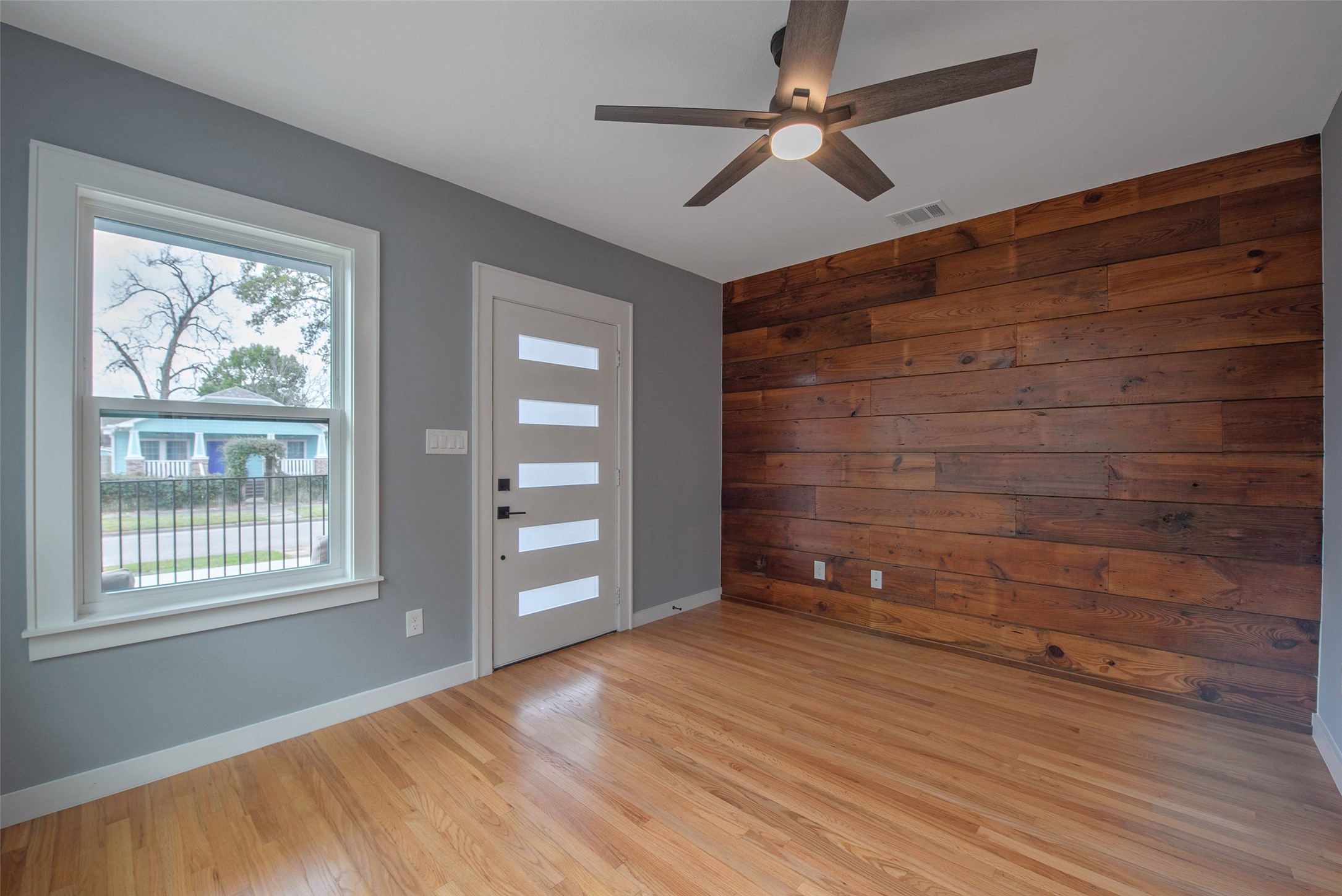 1459 Munger Street Property Photo 7
