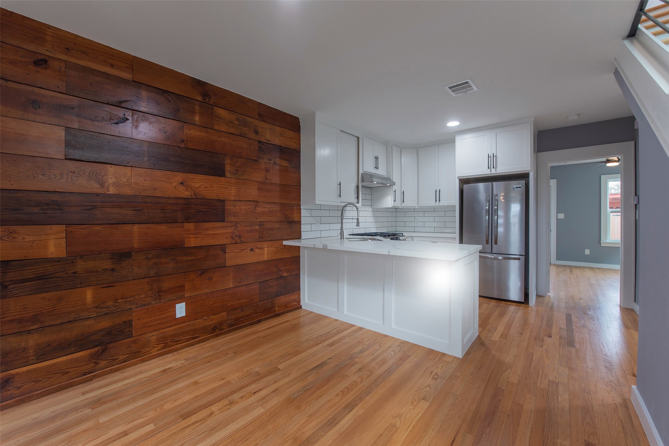 1459 Munger Street Property Photo 9