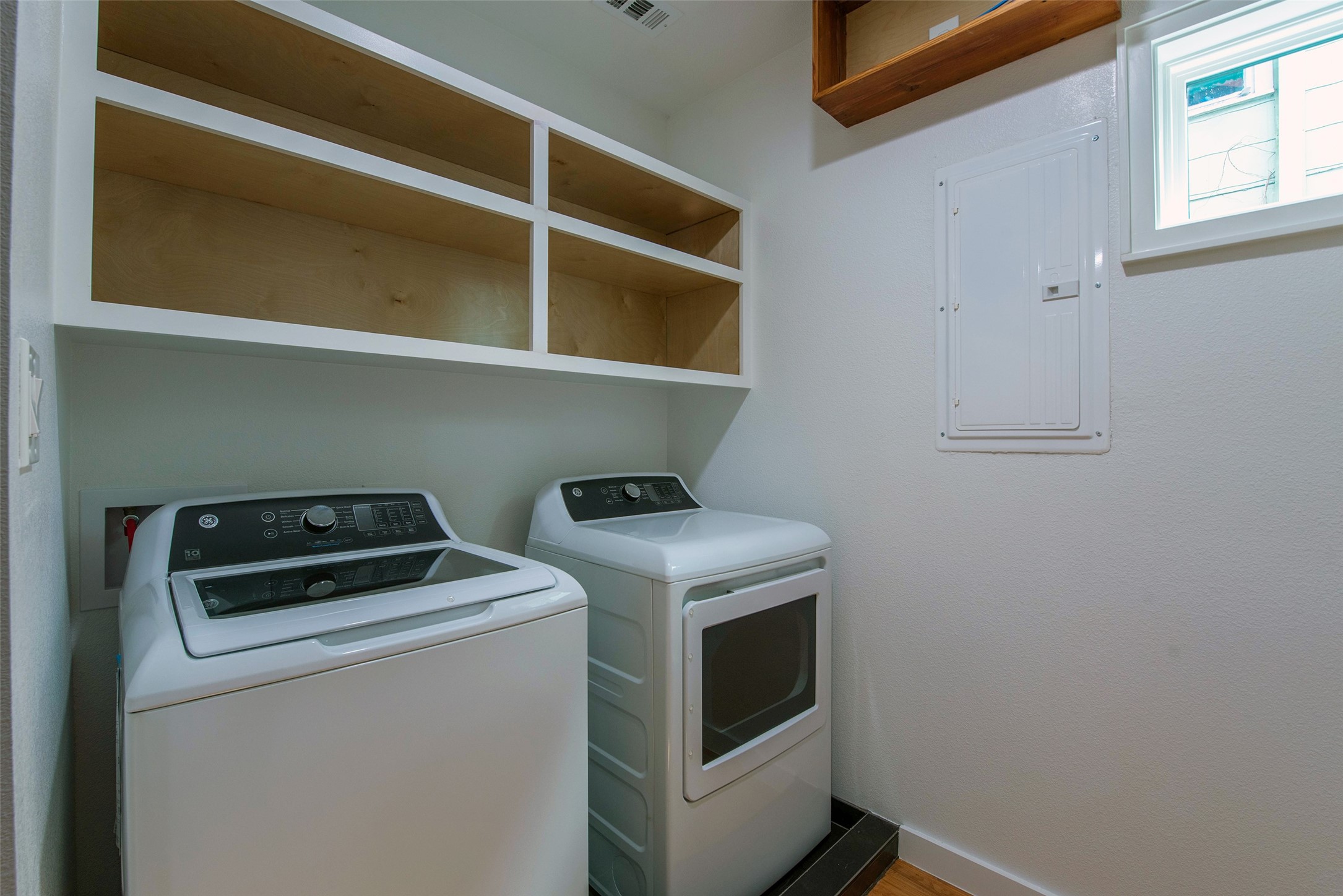1459 Munger Street Property Photo 15