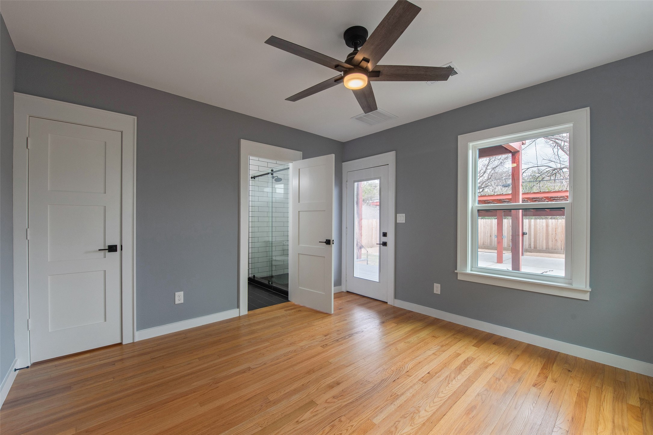 1459 Munger Street Property Photo 19
