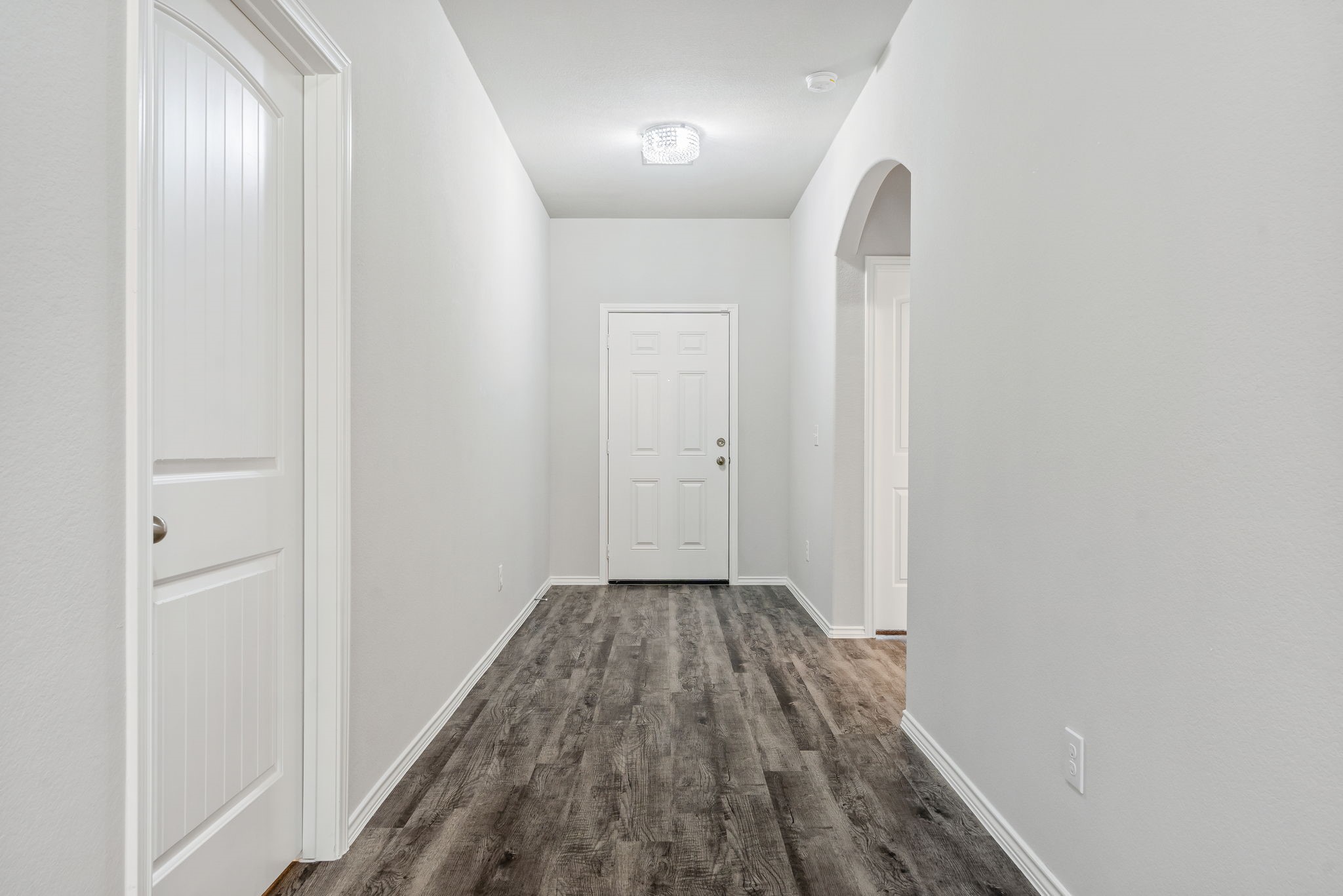 135 Courageous Side Way Property Photo 4