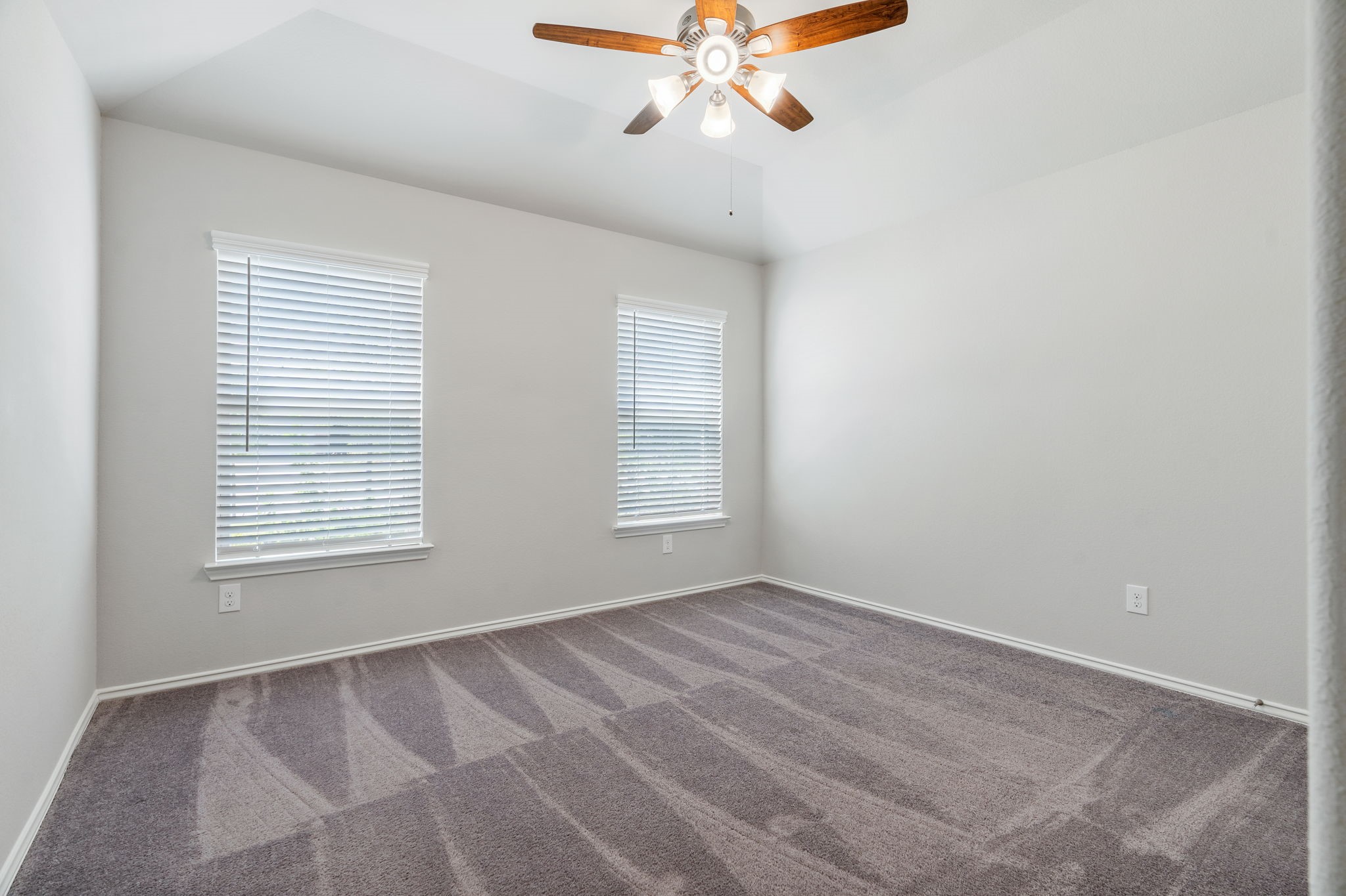 135 Courageous Side Way Property Photo 18