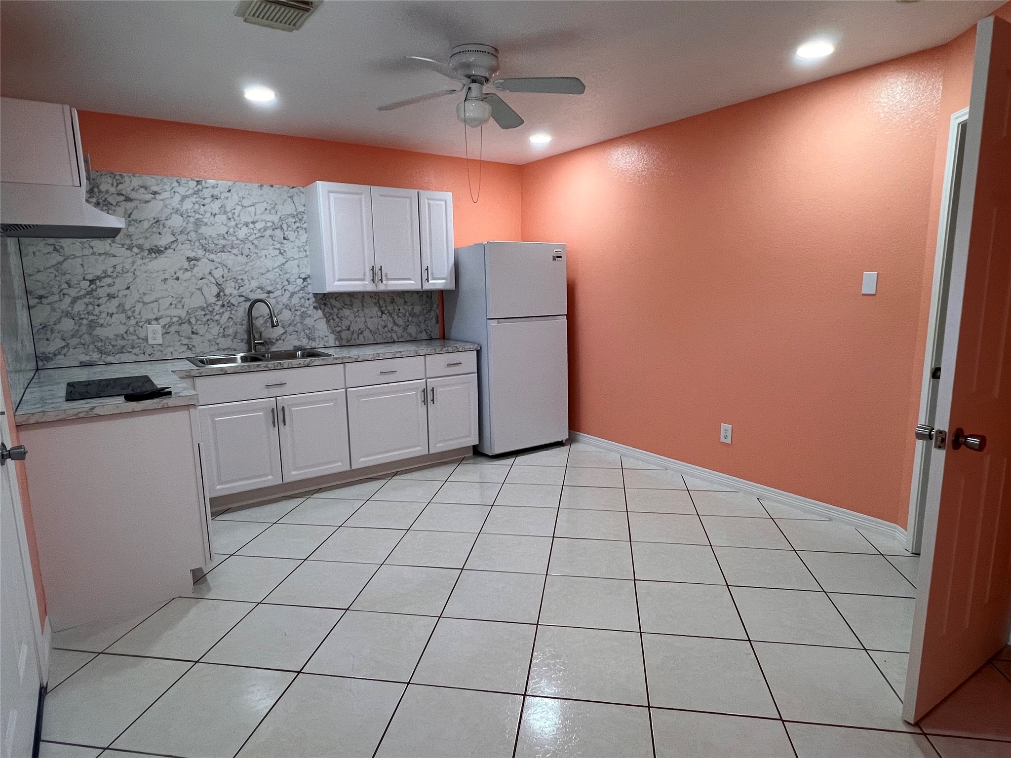 10519 Silver Oak Lane A Property Photo 2