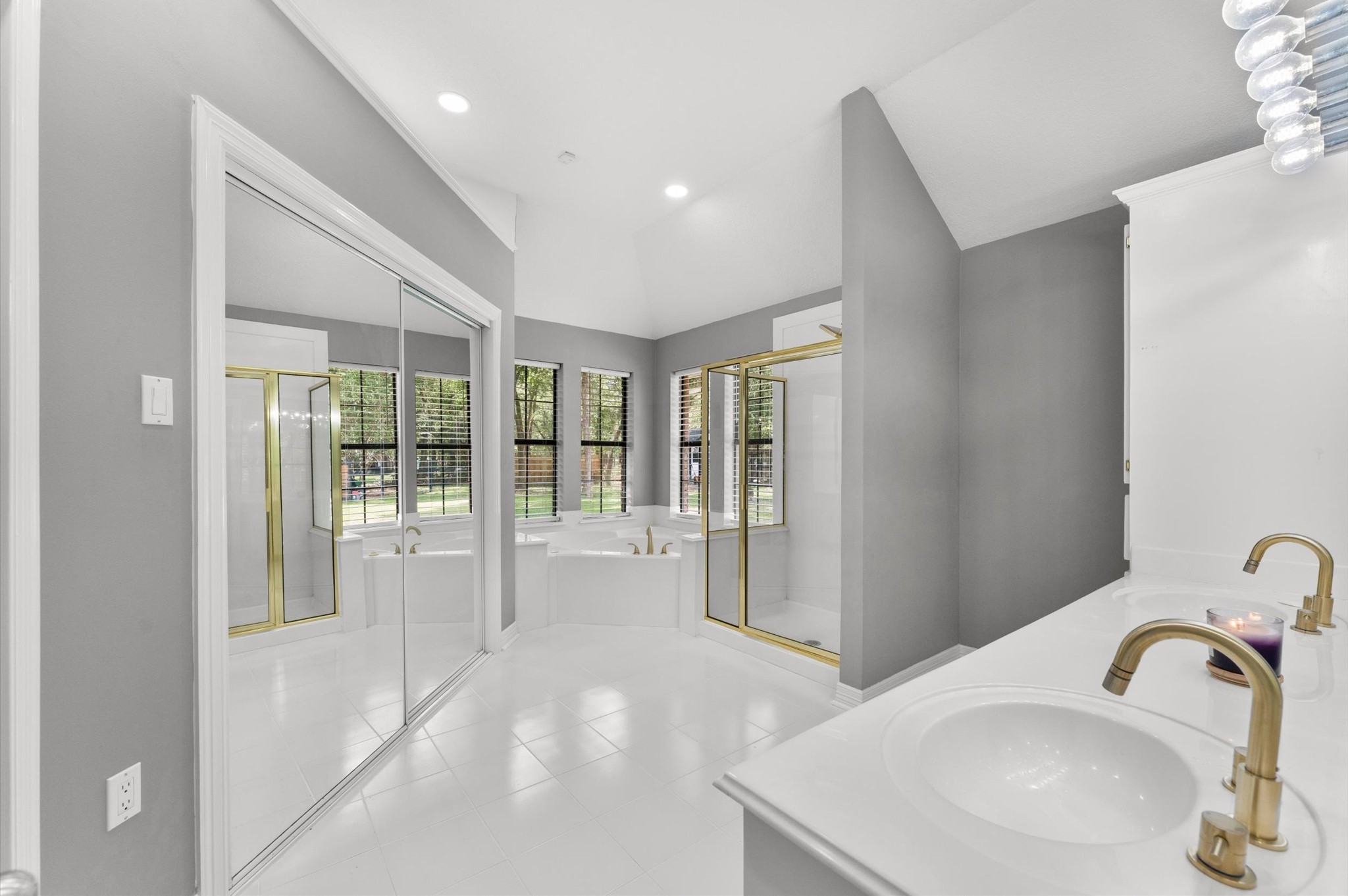 205 Oetken W Property Photo 15