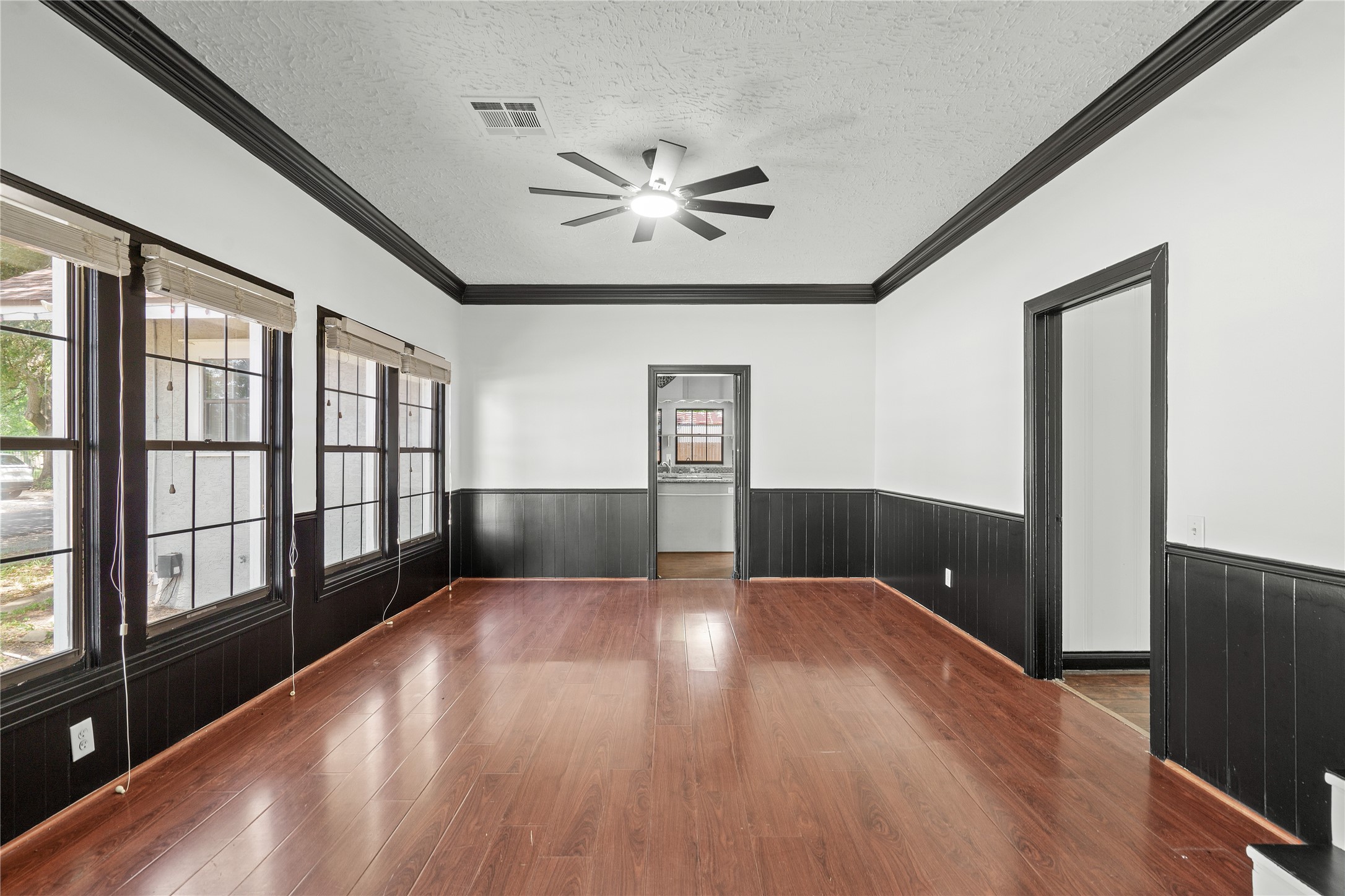 30318 2nd Street Property Photo 7