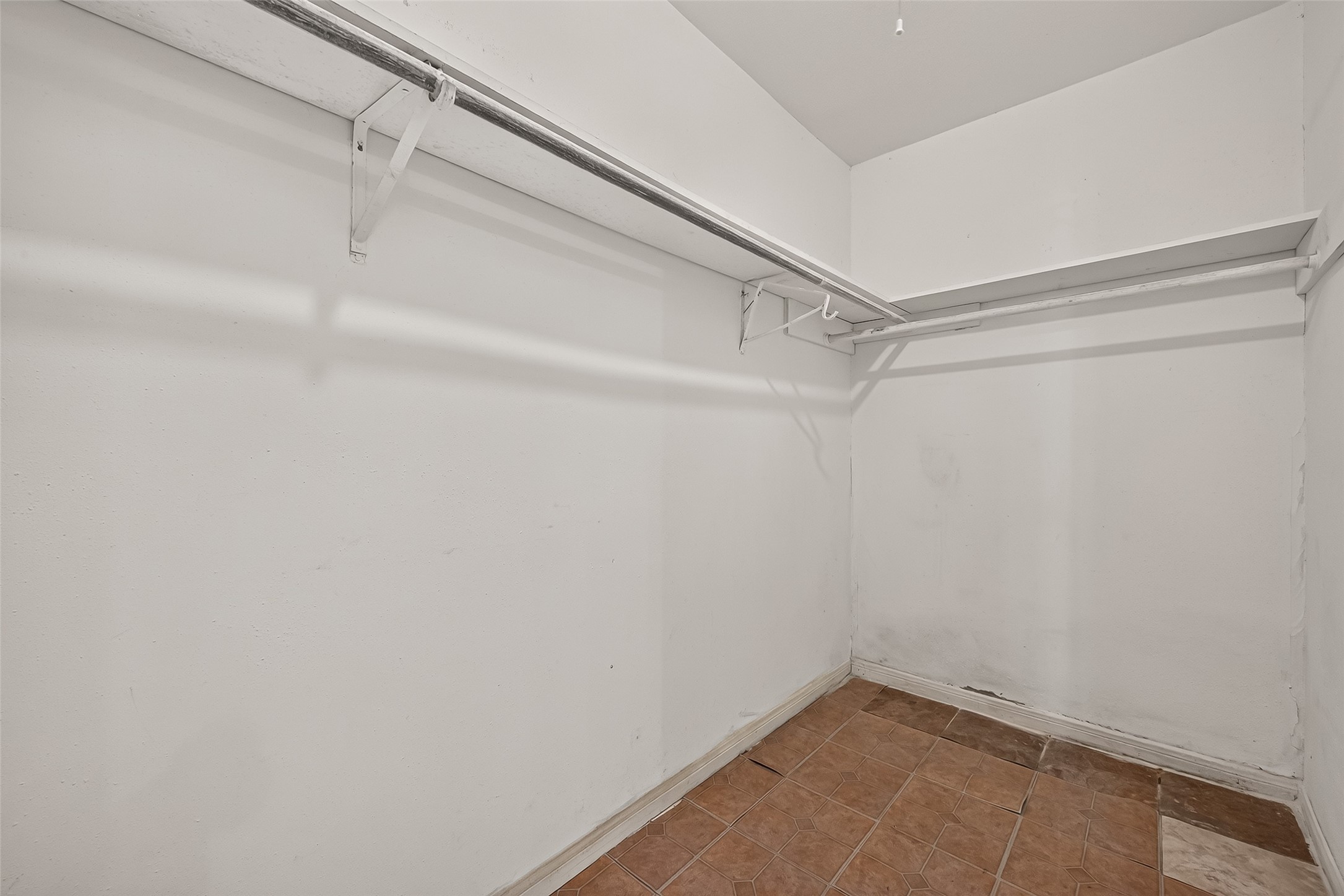 2523 Creekway Circle Property Photo 30