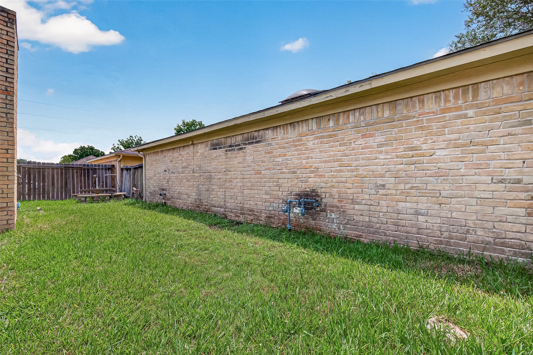 2523 Creekway Circle Property Photo 39