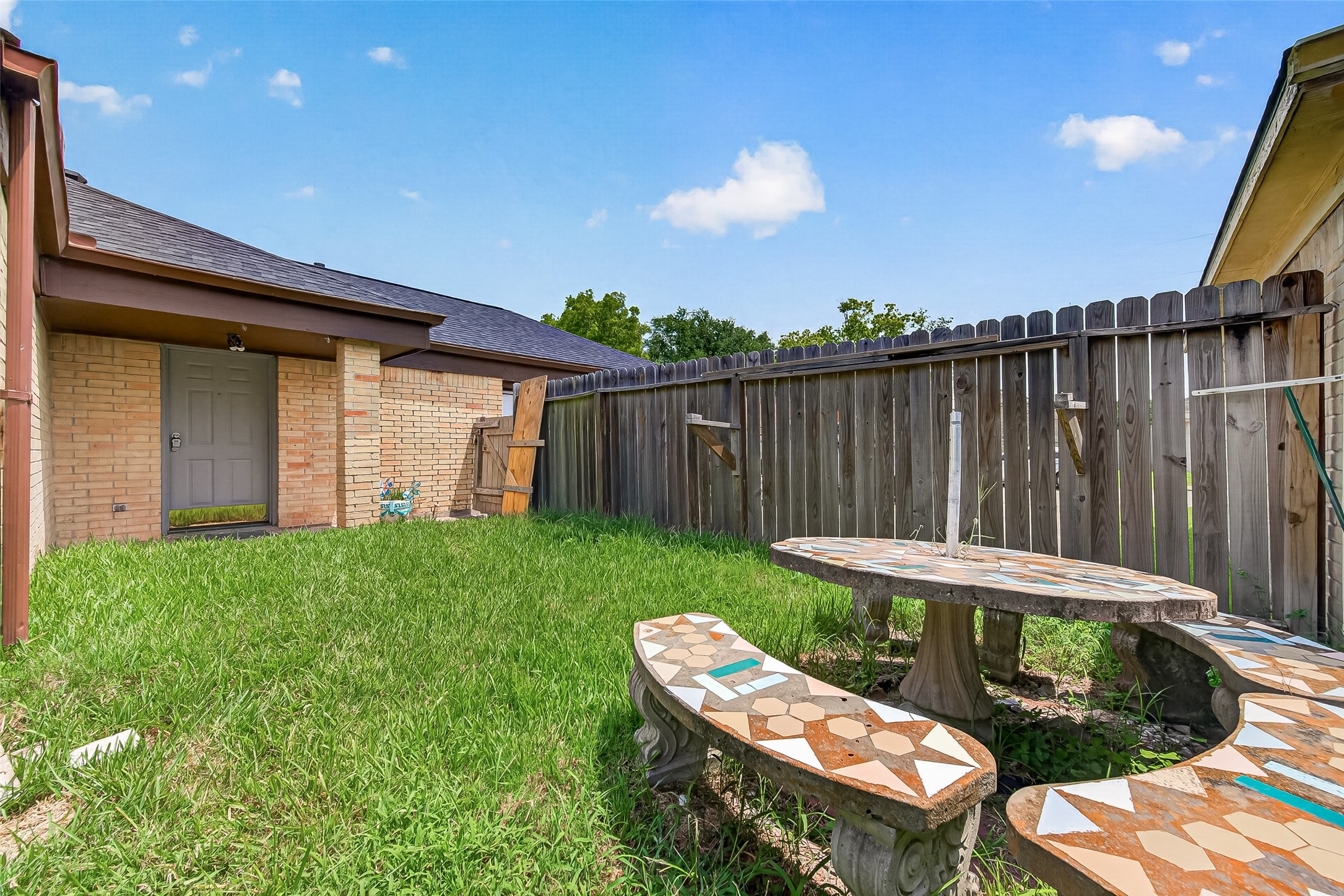 2523 Creekway Circle Property Photo 40
