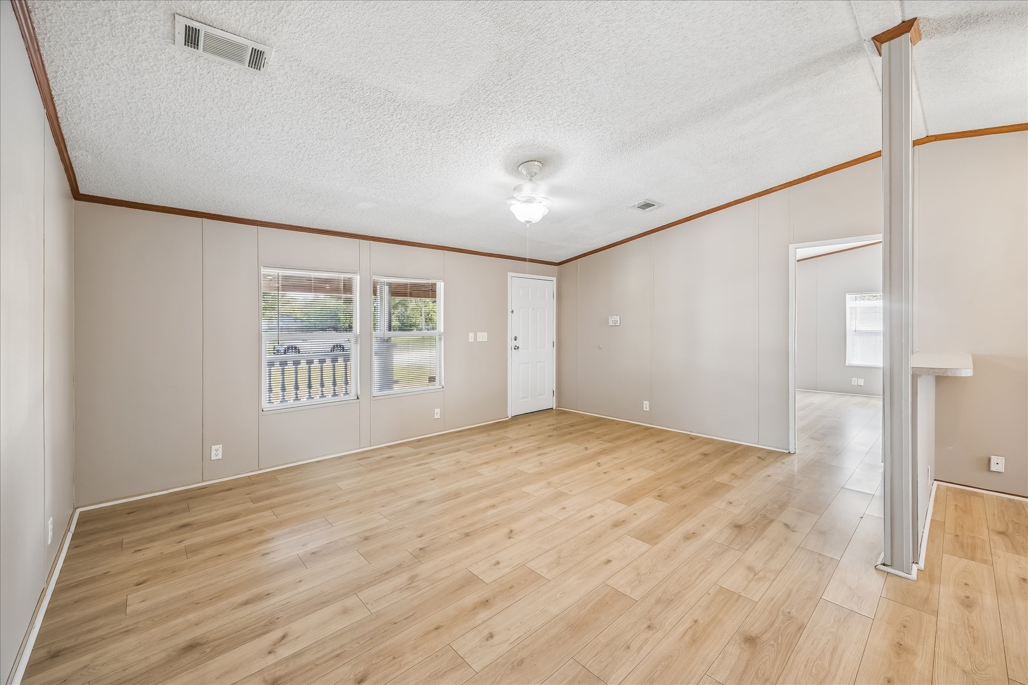 20635 Sleepy Hollow Lane Property Photo 9