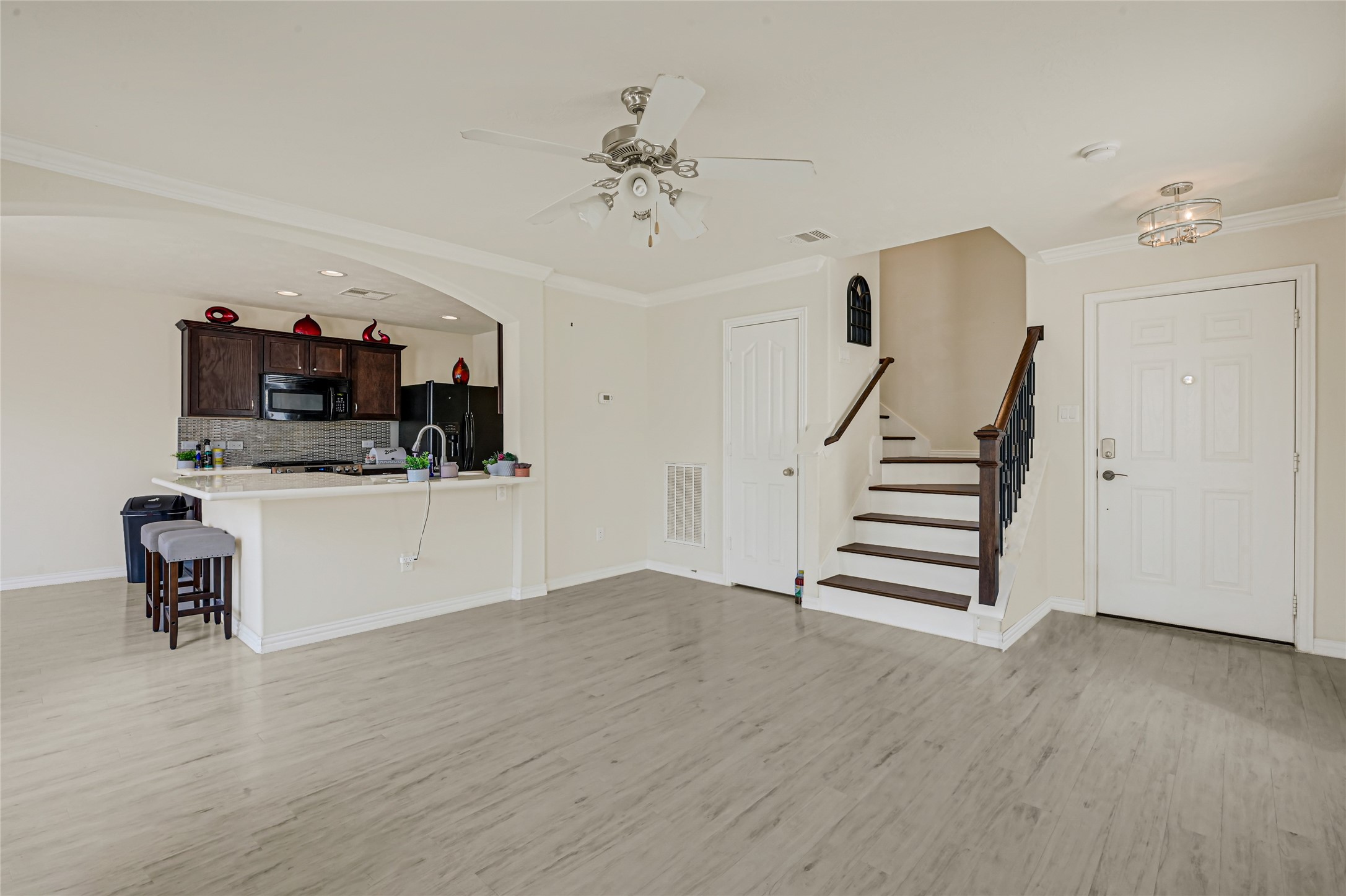 2834 Chaplin Place Drive Property Photo 4