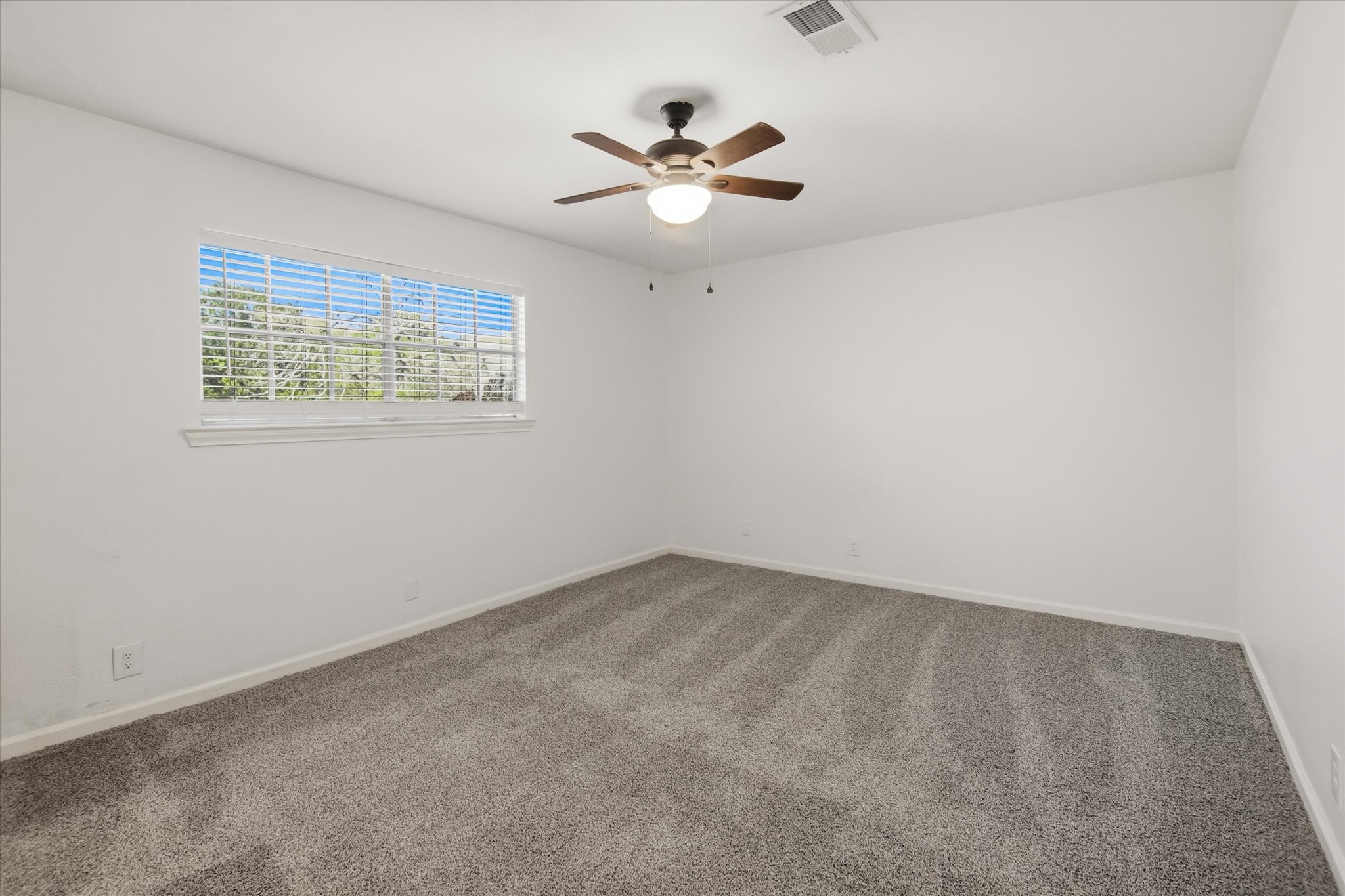 113 Rose Trail Property Photo 29