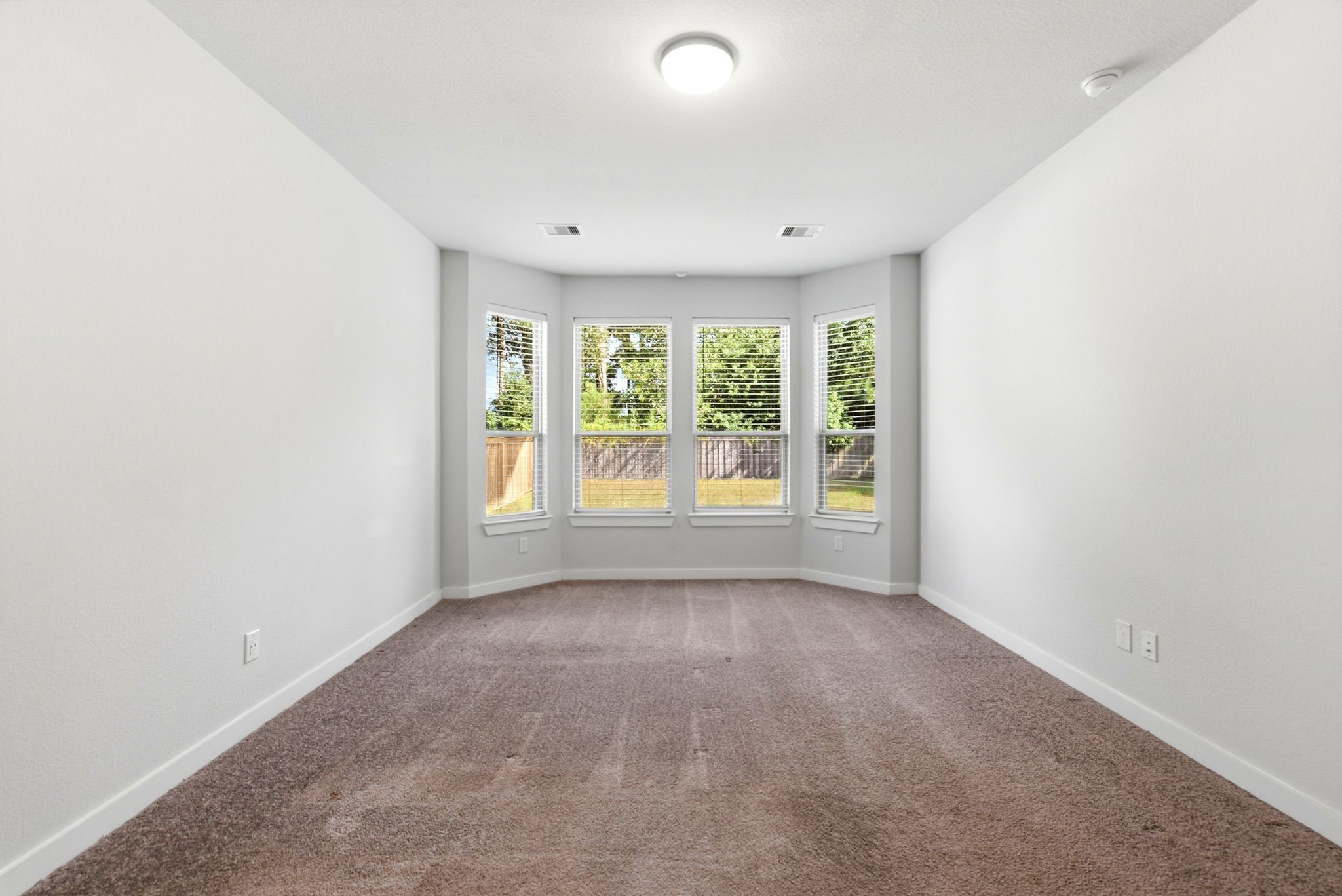 8017 Whisper Grove Drive Property Photo 19