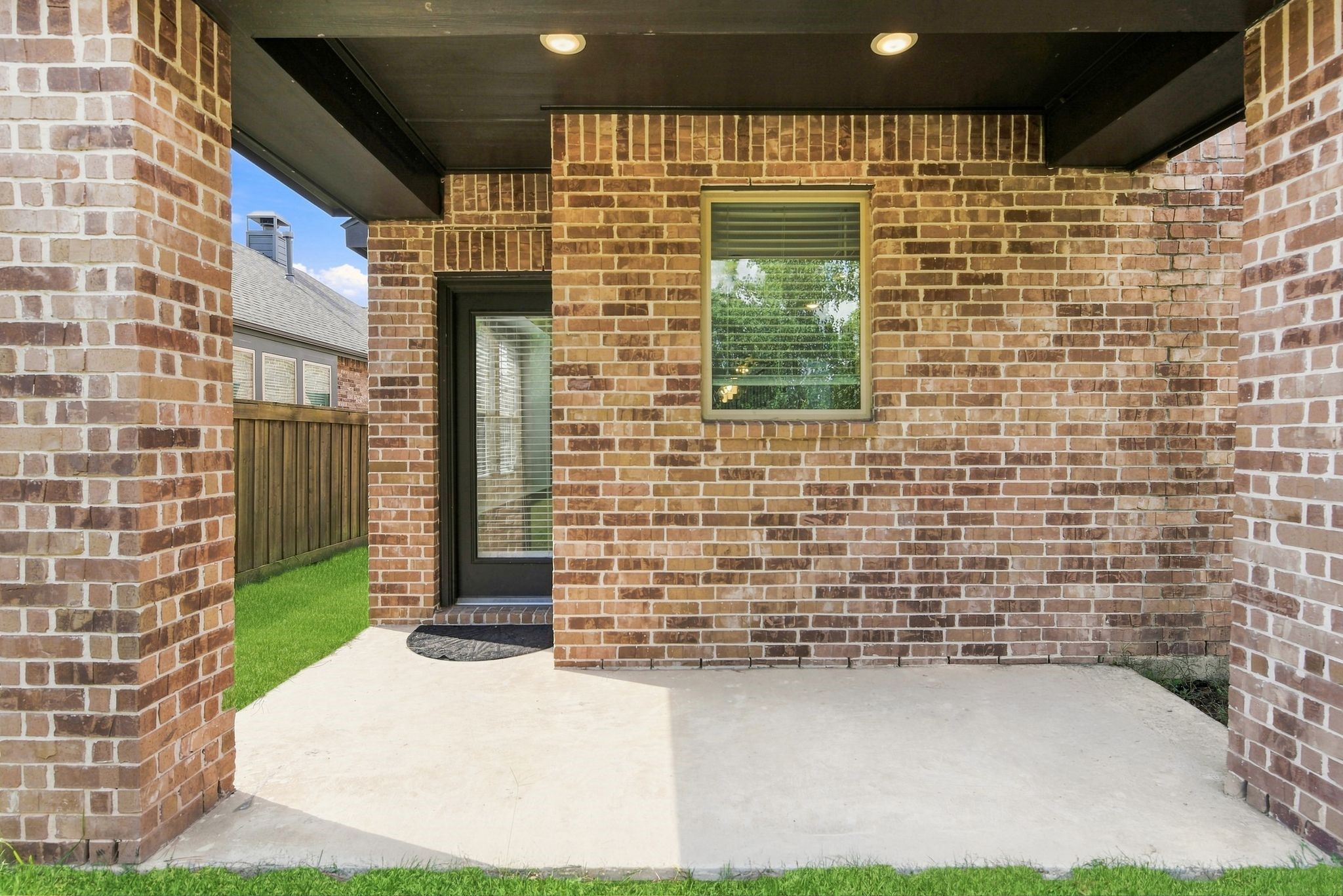 8017 Whisper Grove Drive Property Photo 41