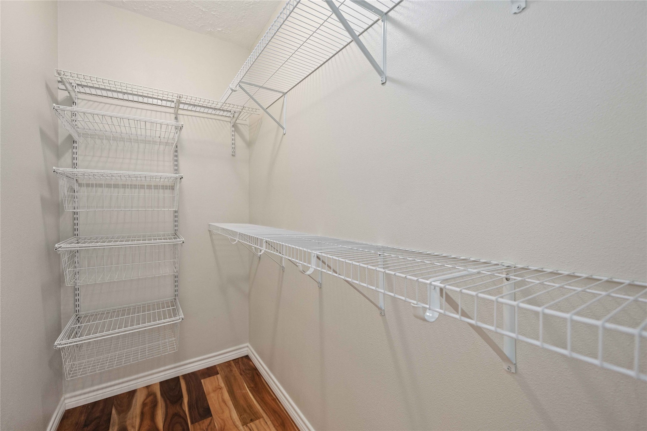 9809 Condor Drive Property Photo 14