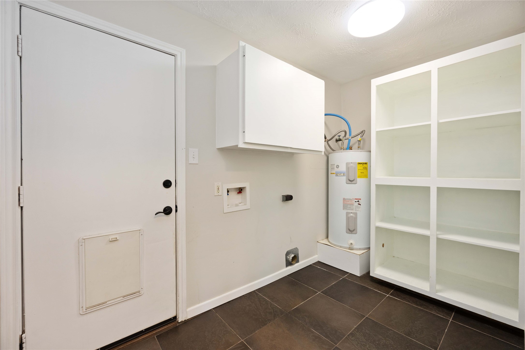 9809 Condor Drive Property Photo 20